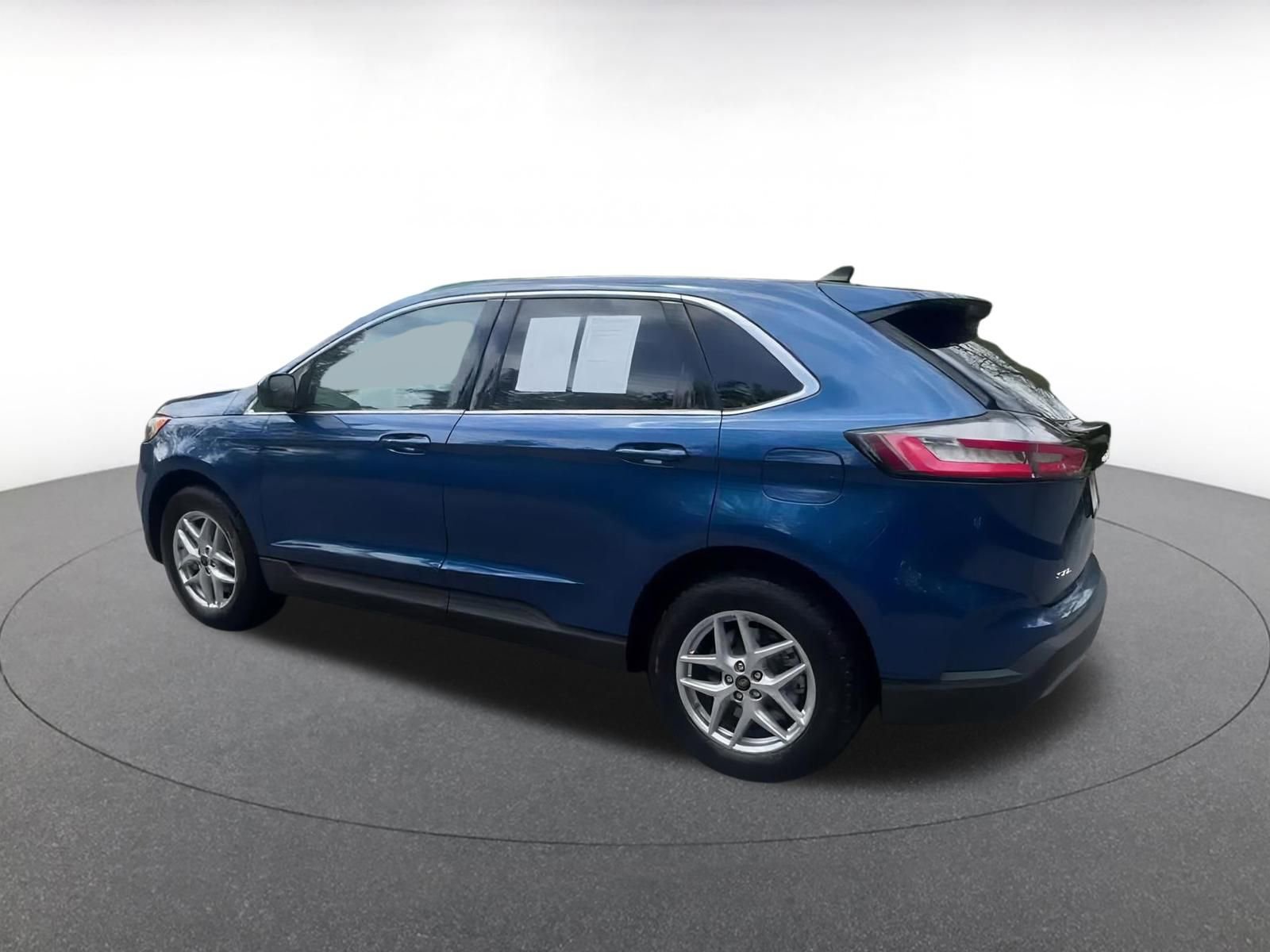 Thumbnail: 2024 Ford Edge - 10