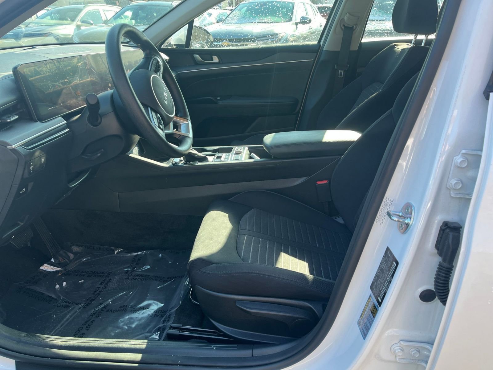 Thumbnail: 2025 Kia K5 - 23