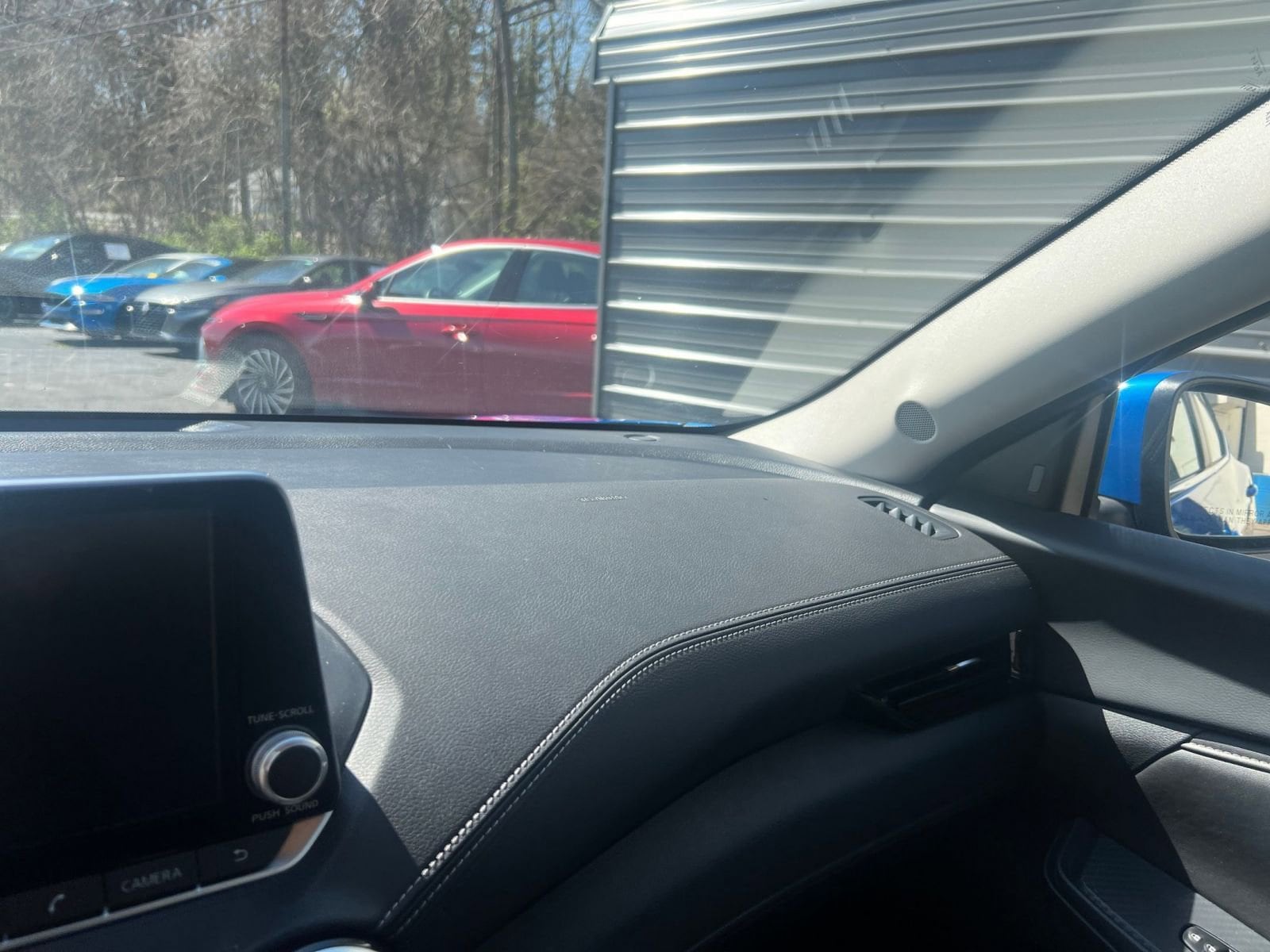 Thumbnail: 2025 Nissan Sentra - 30