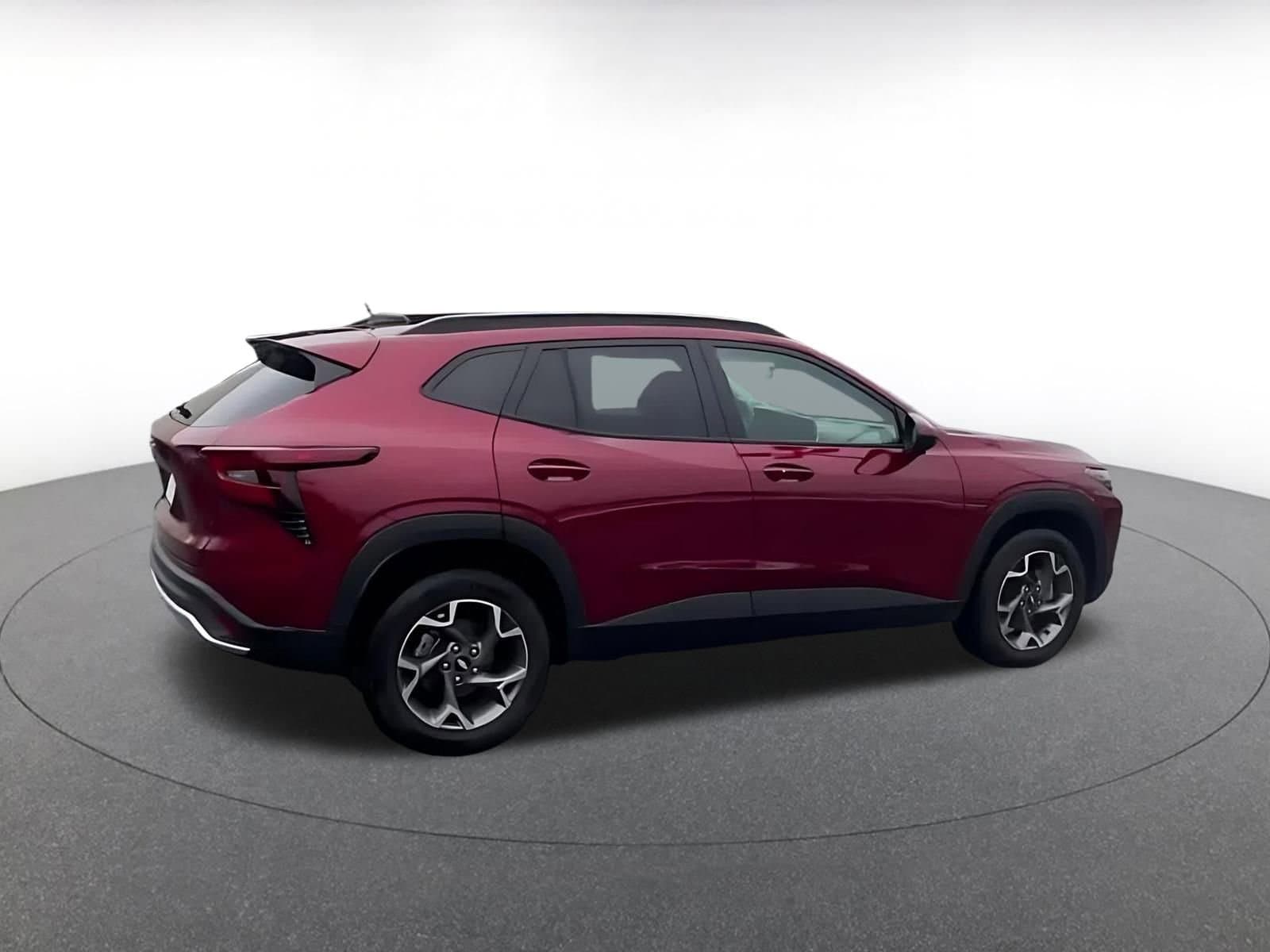 Thumbnail: 2025 Chevrolet Trax - 14