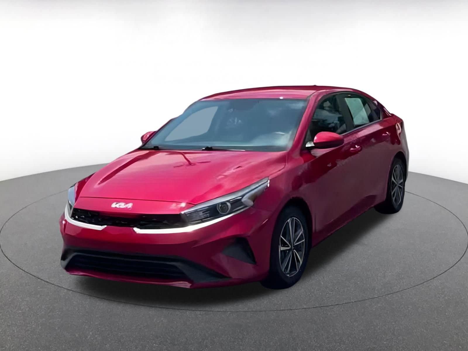 Thumbnail: 2023 Kia Forte - 3