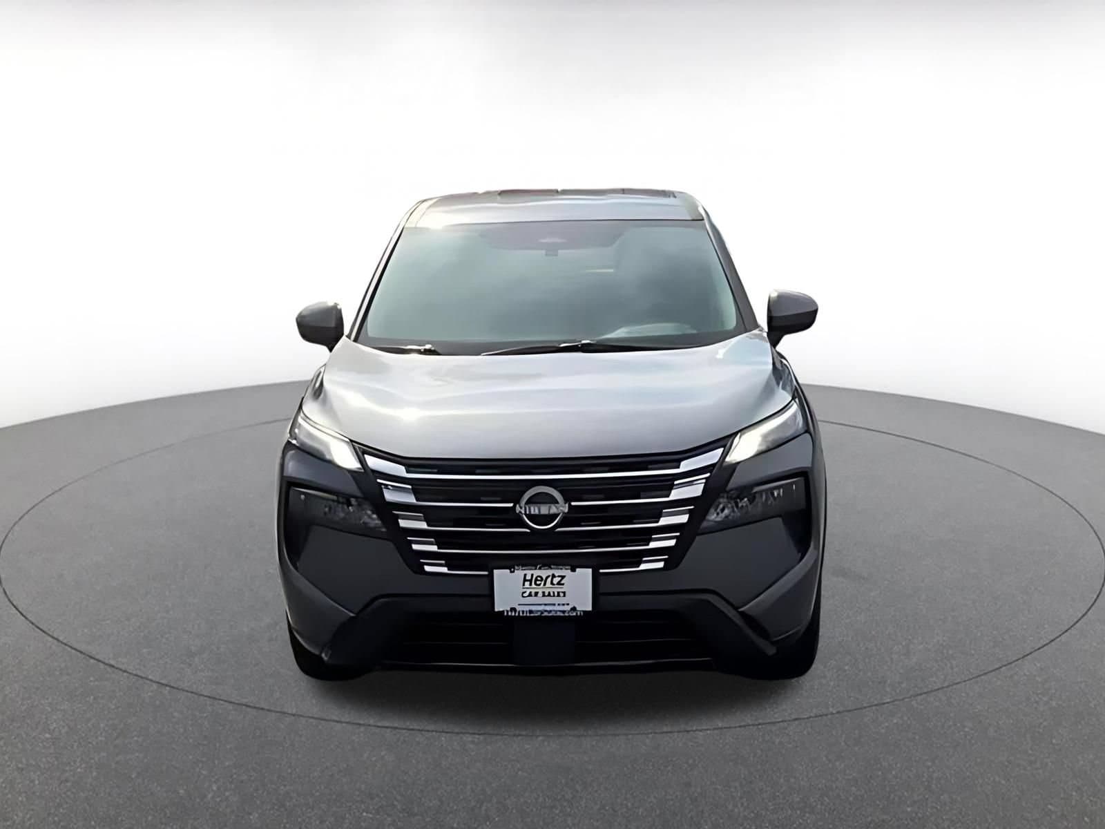 Thumbnail: 2025 Nissan Rogue - 4
