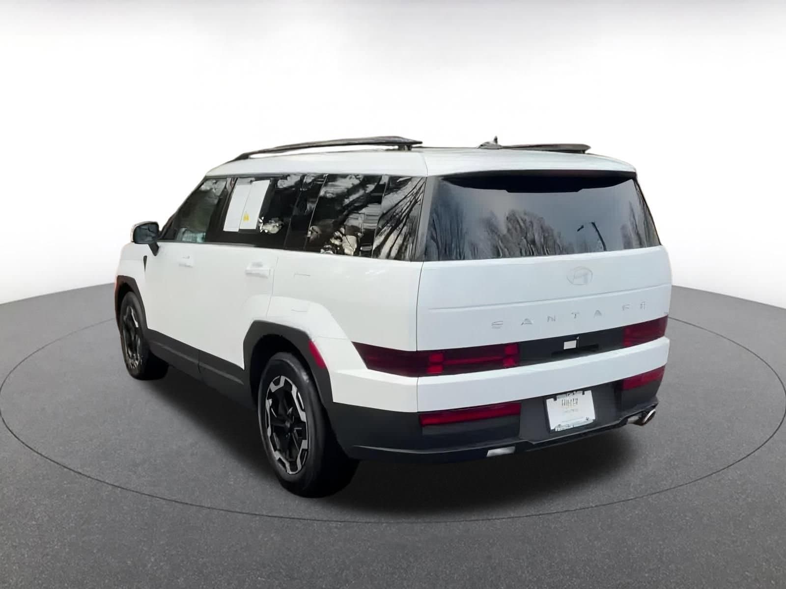 Thumbnail: 2025 Hyundai Santa Fe - 4