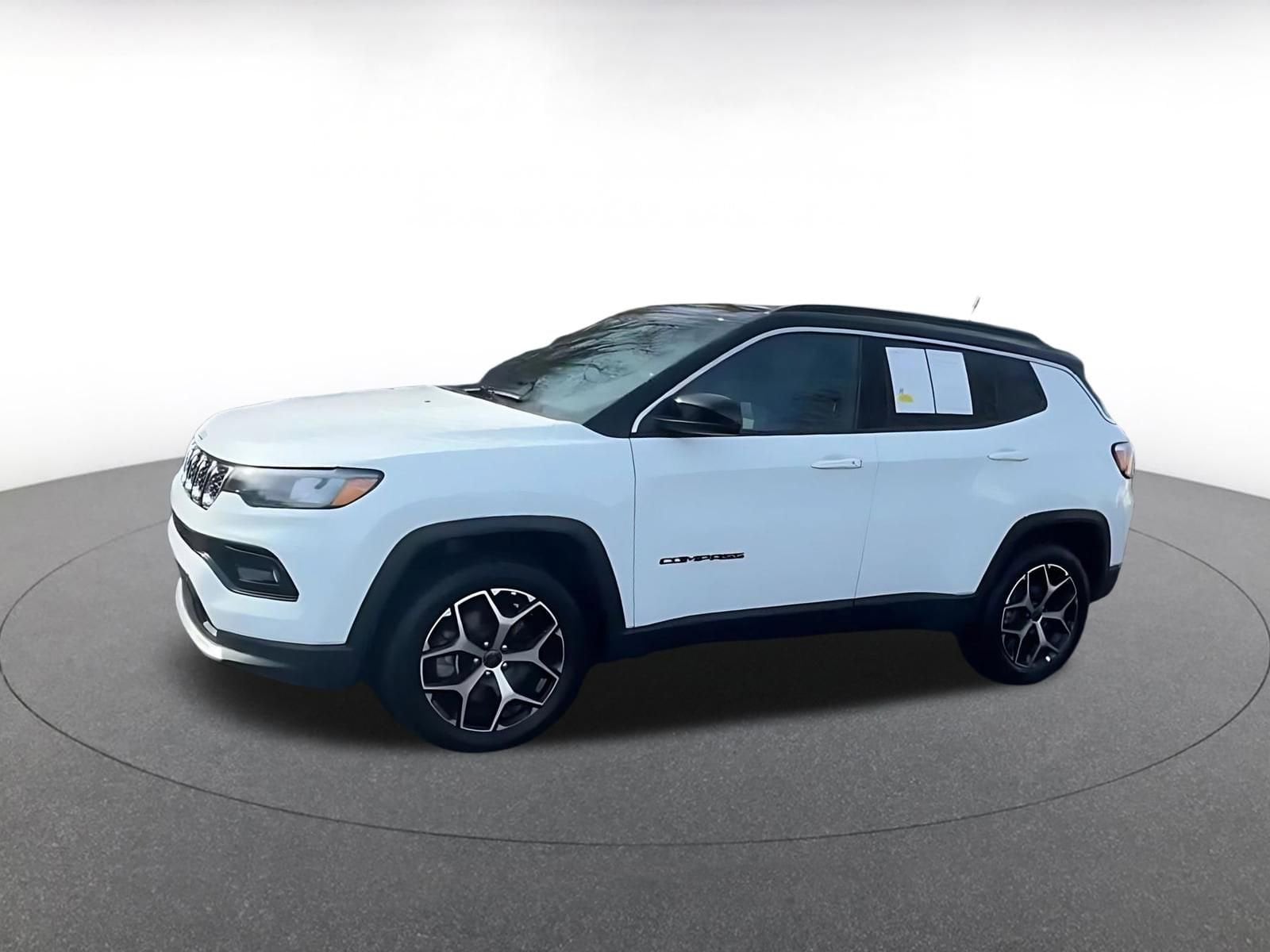Thumbnail: 2025 Jeep Compass - 8