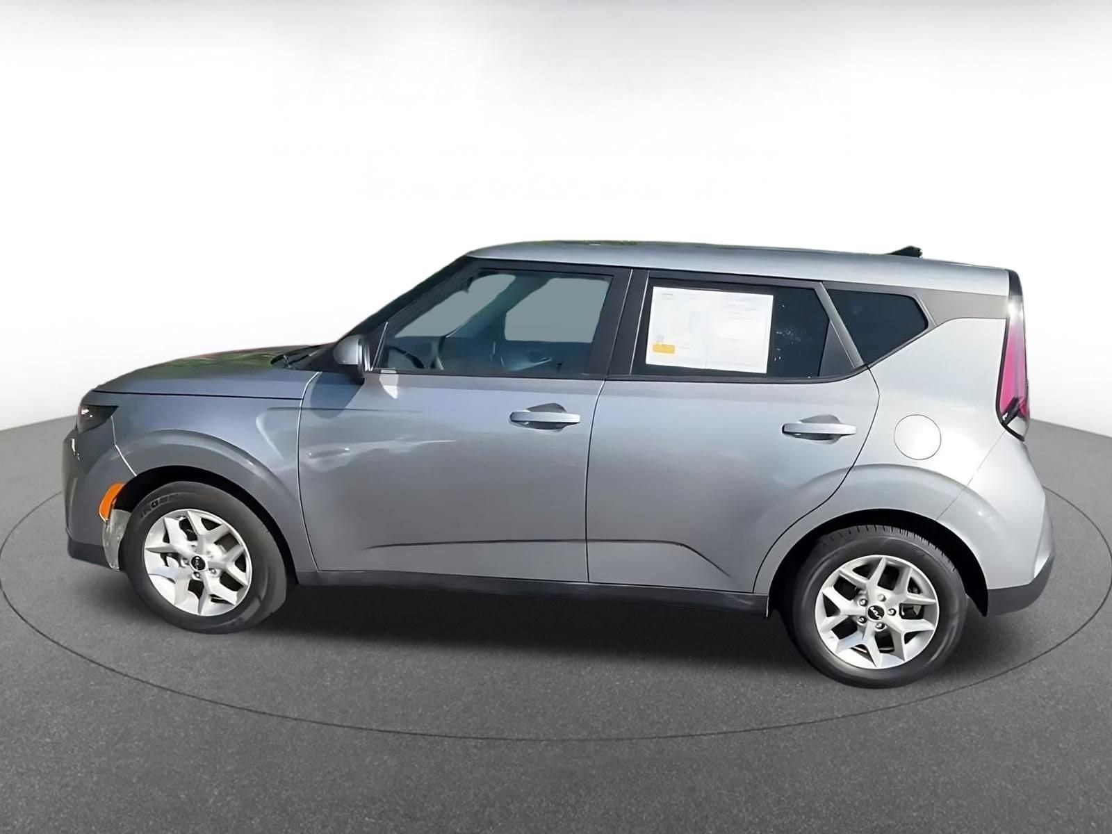 Thumbnail: 2025 Kia Soul - 9