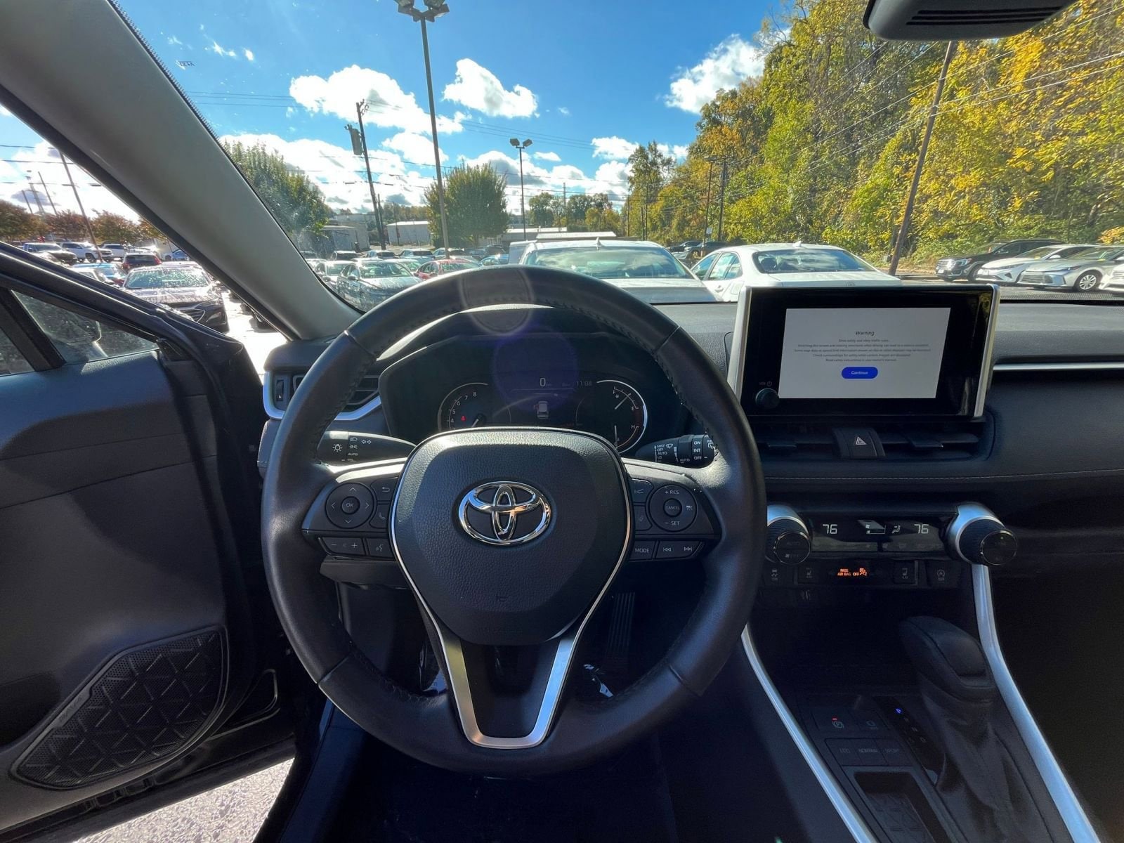 Thumbnail: 2025 Toyota RAV4 - 30