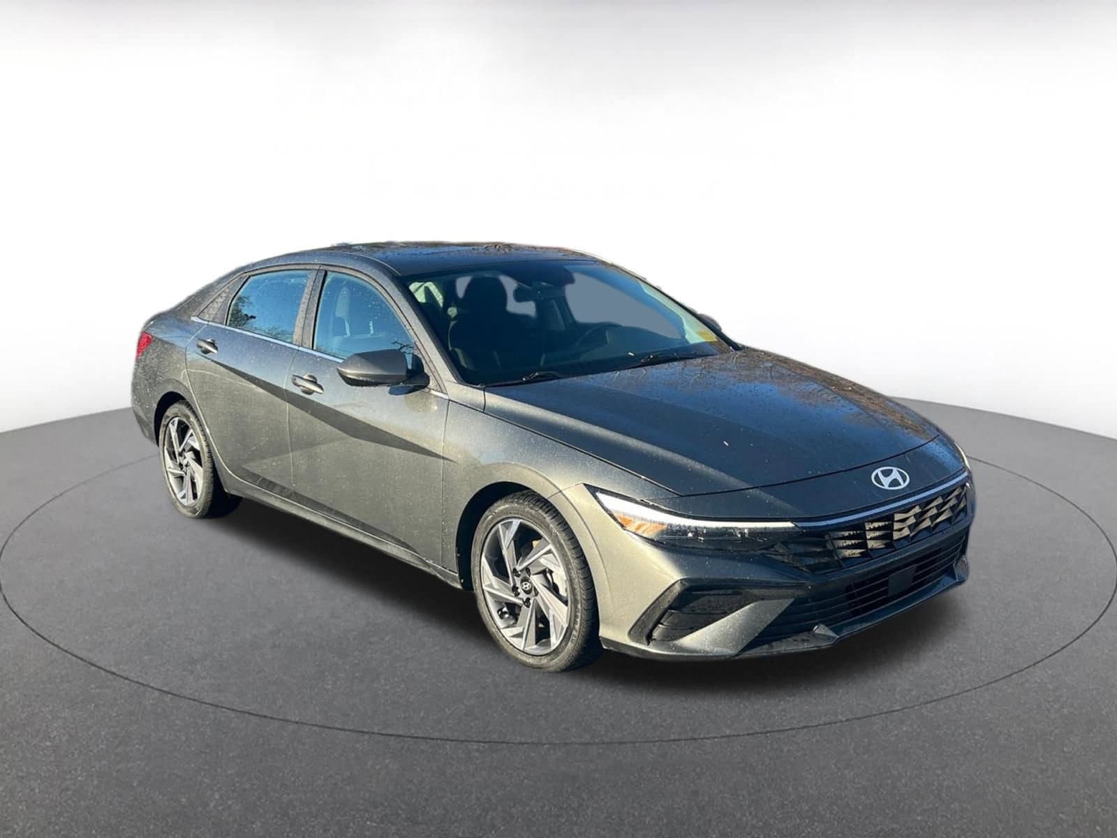 Thumbnail: 2025 Hyundai Elantra - 1