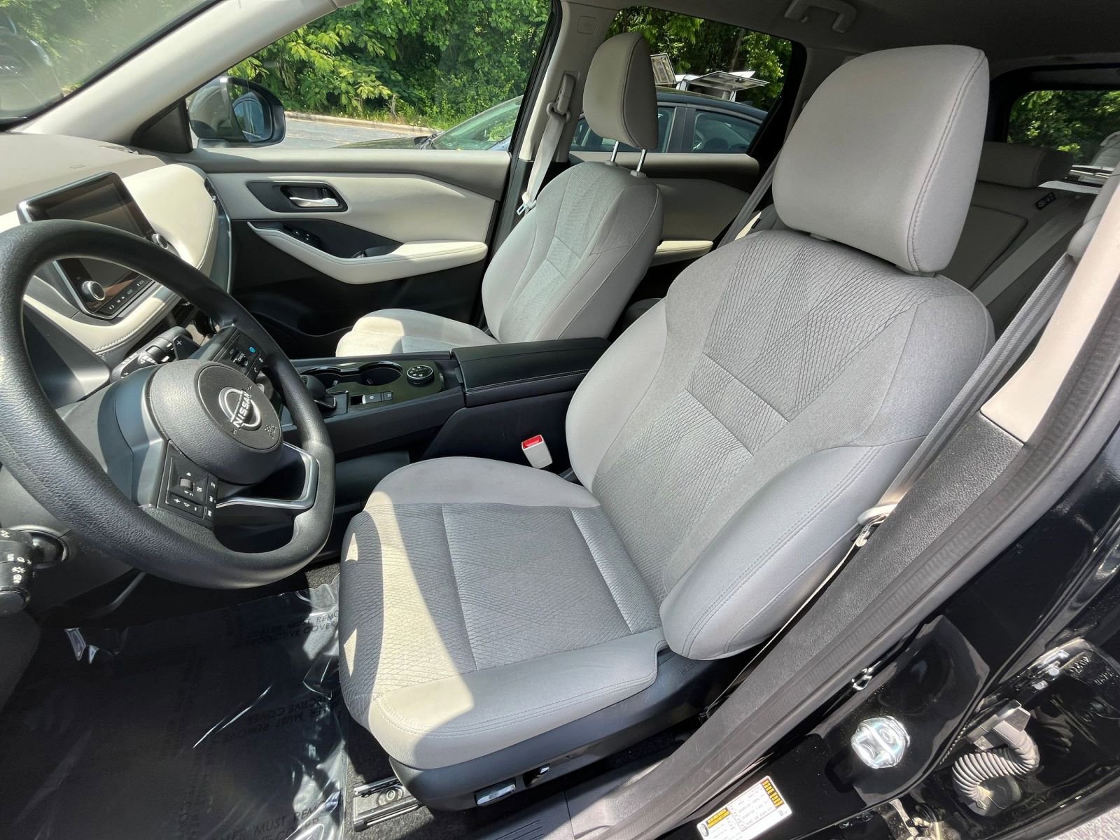 2024 Nissan Rogue SV 30