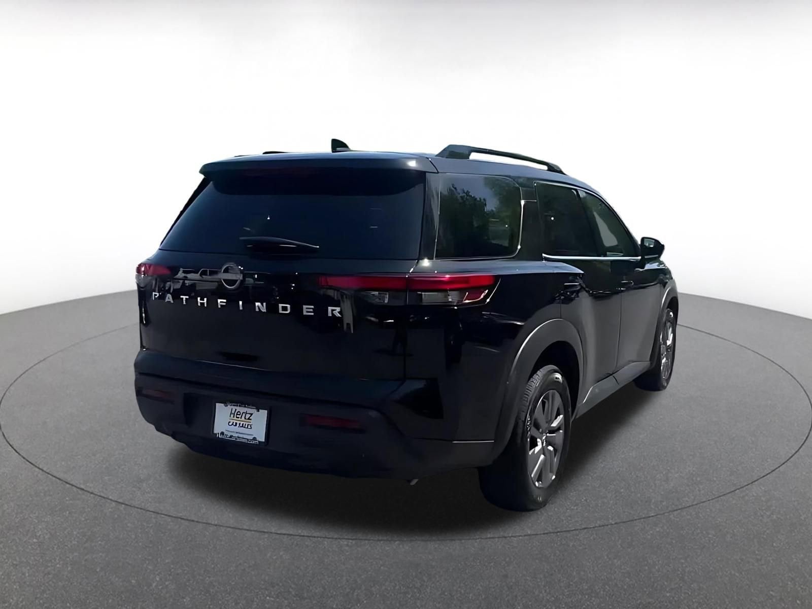 Thumbnail: 2025 Nissan Pathfinder - 15
