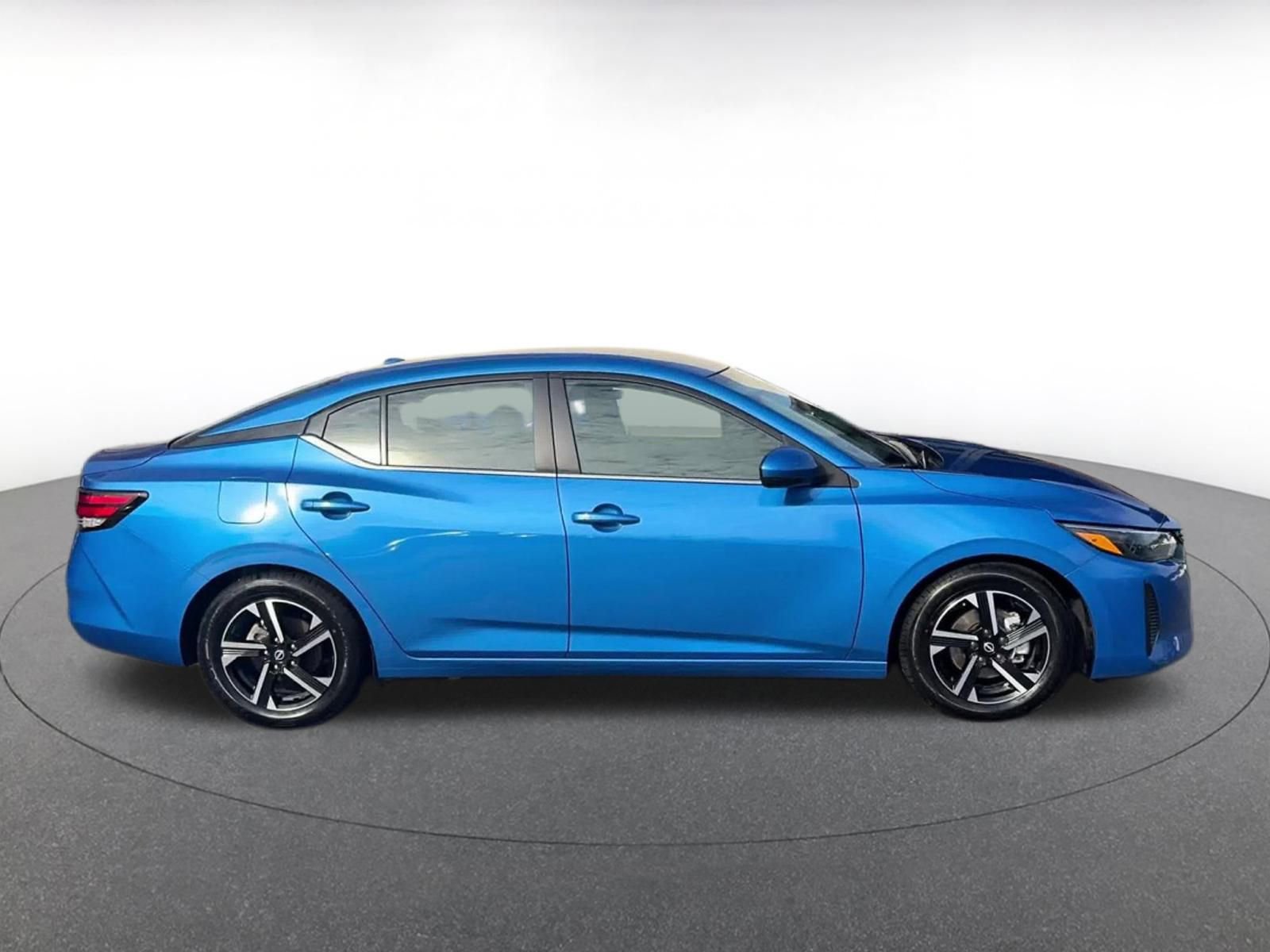 Thumbnail: 2025 Nissan Sentra - 16