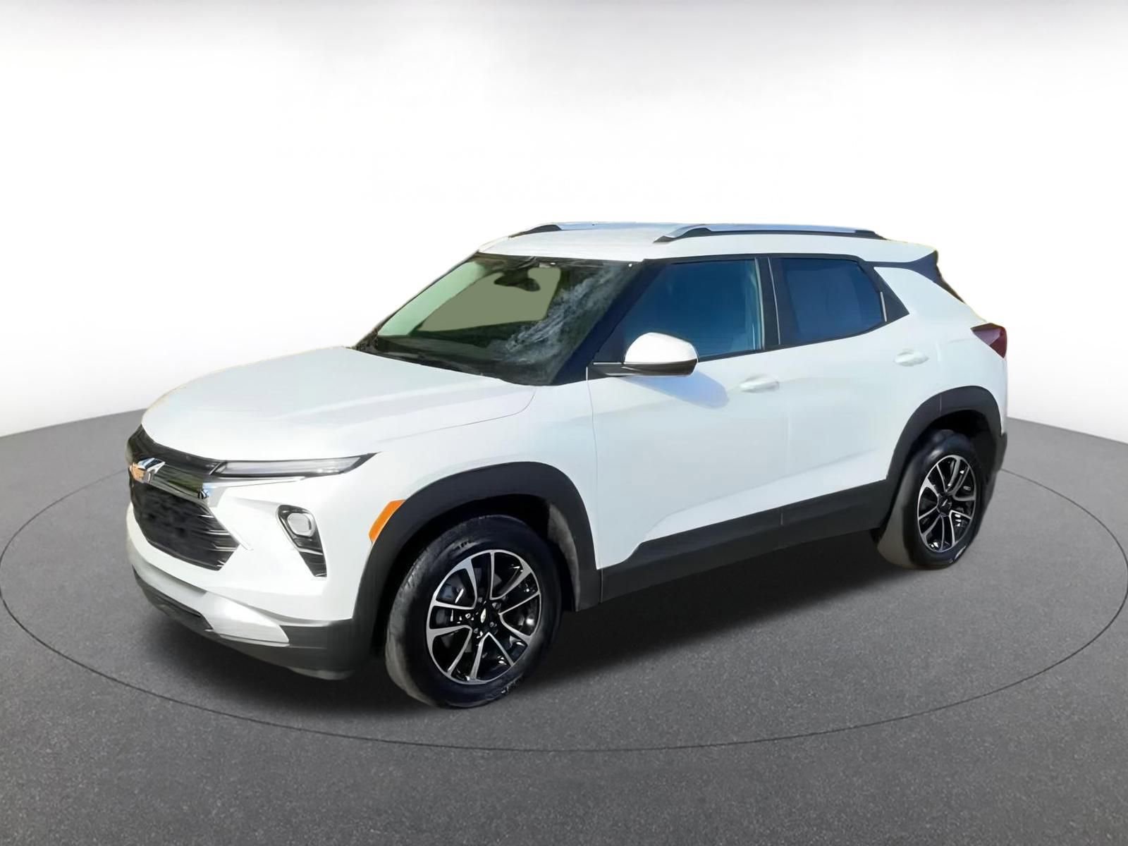 Thumbnail: 2025 Chevrolet TrailBlazer - 8