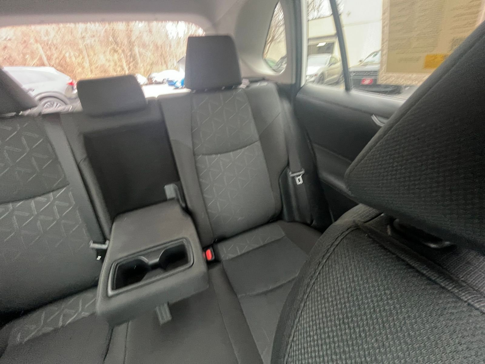 Thumbnail: 2025 Toyota RAV4 - 33