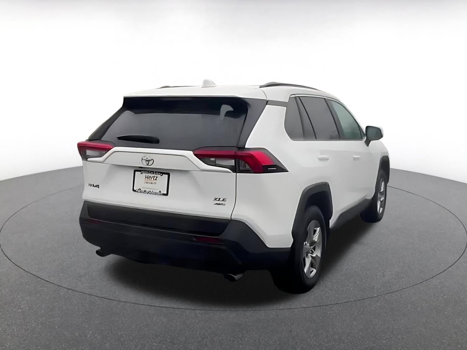 Thumbnail: 2025 Toyota RAV4 - 15