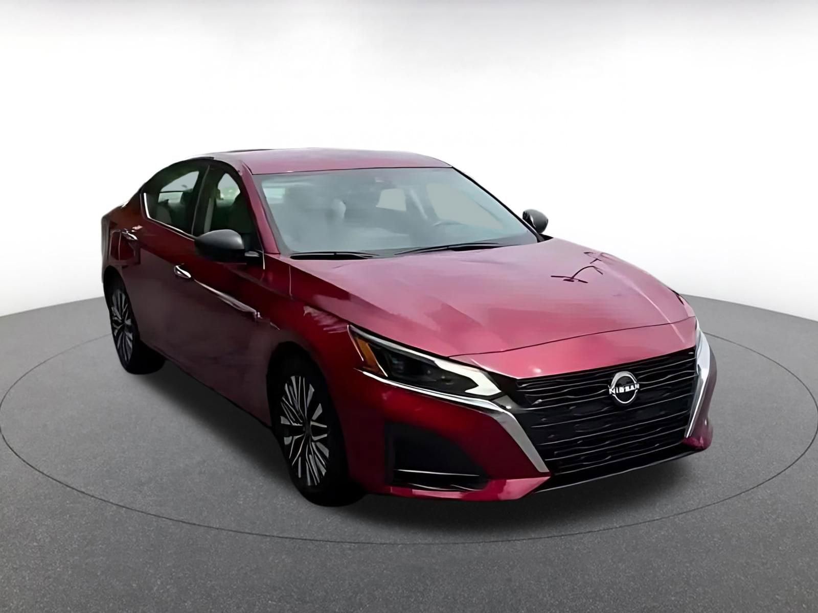 Thumbnail: 2025 Nissan Altima - 8