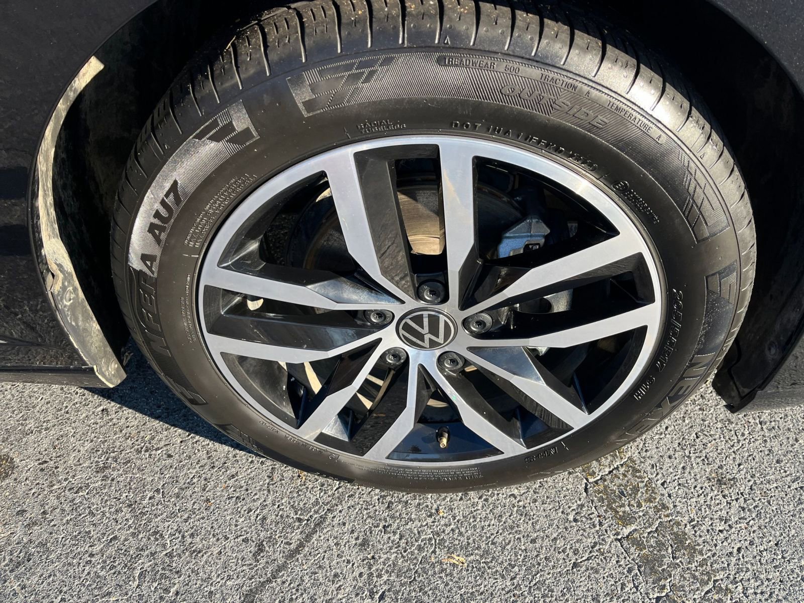 Thumbnail: 2025 Volkswagen Jetta - 23