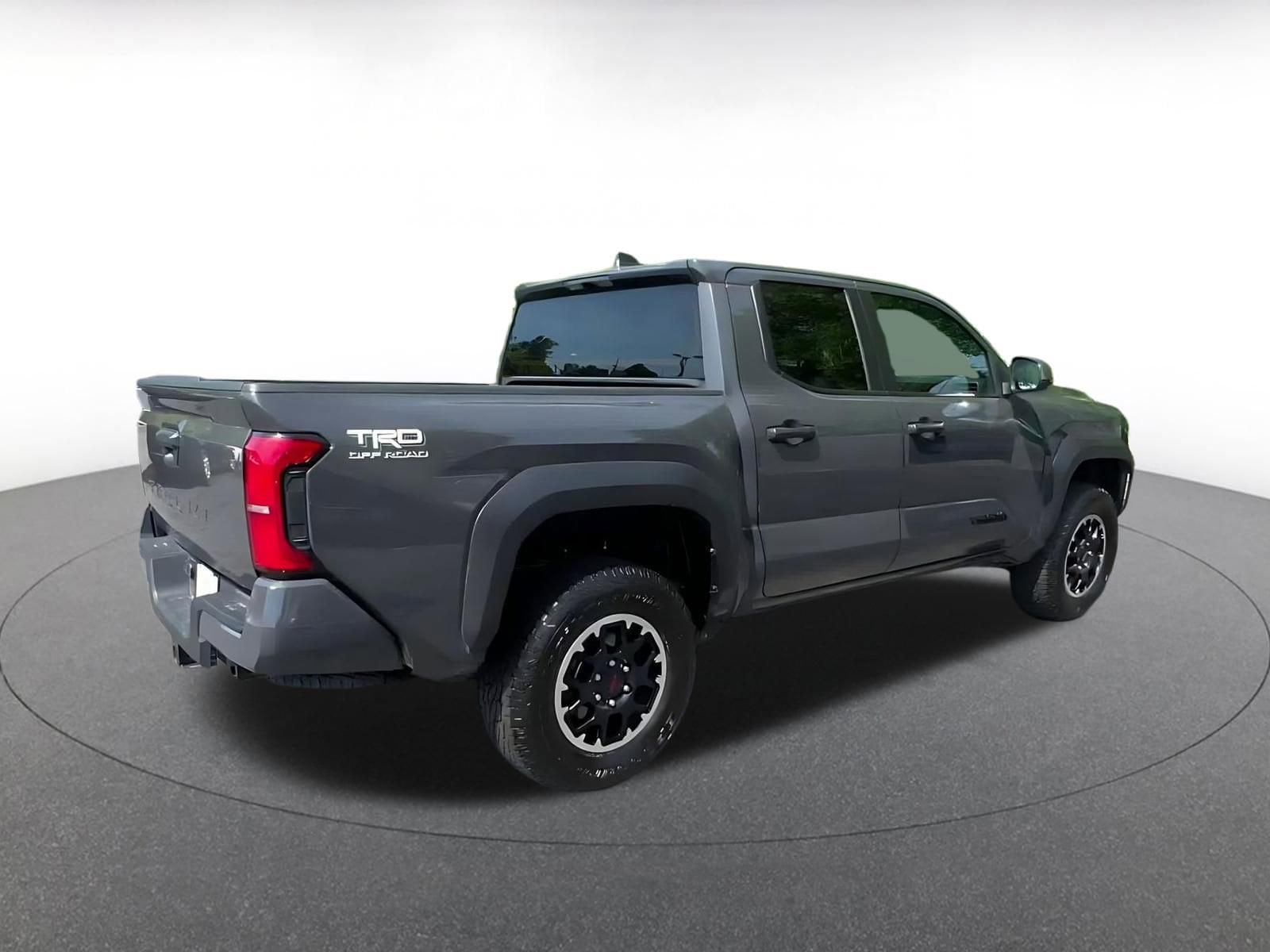 Thumbnail: 2025 Toyota Tacoma - 15