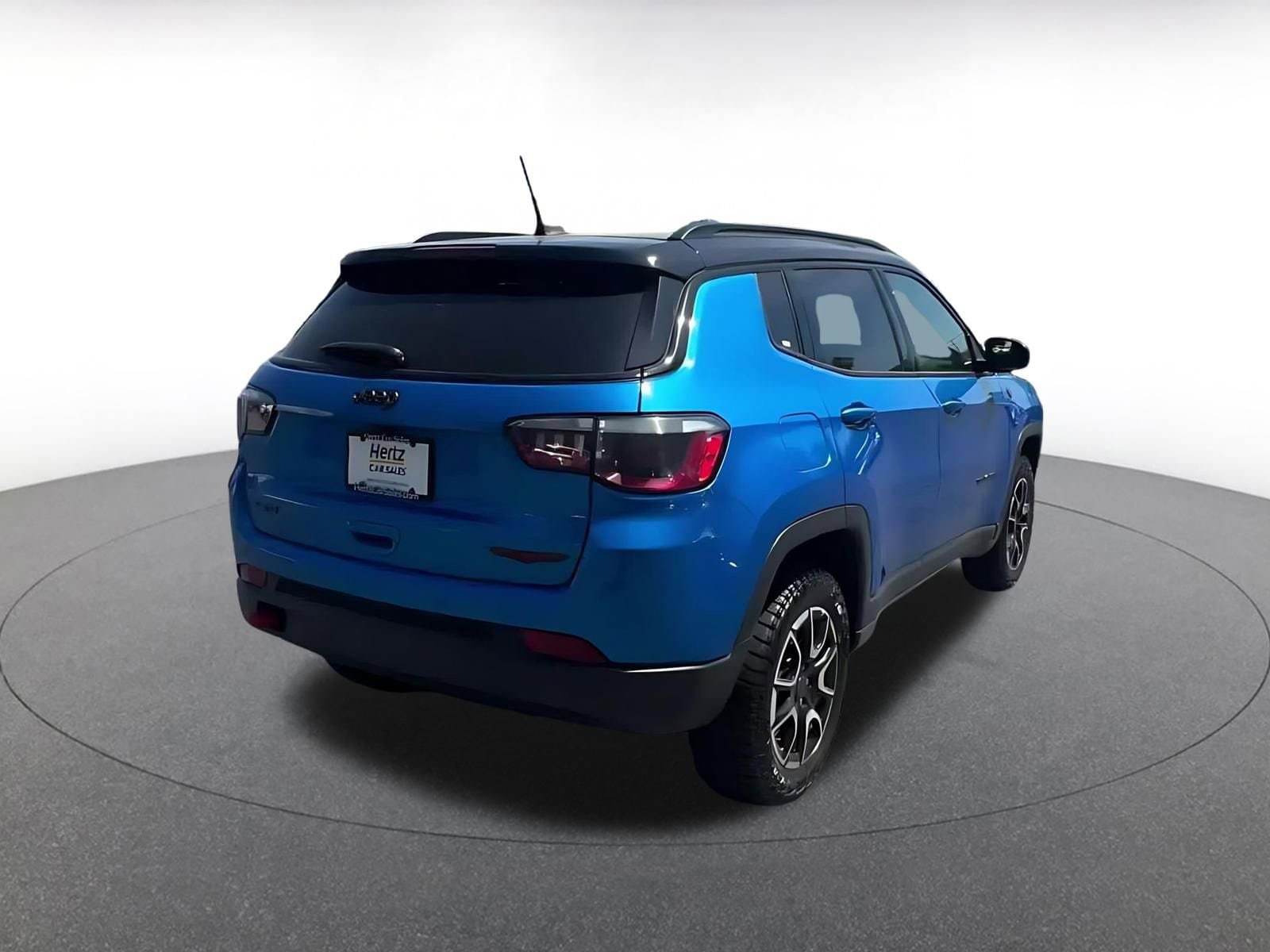 Thumbnail: 2025 Jeep Compass - 14