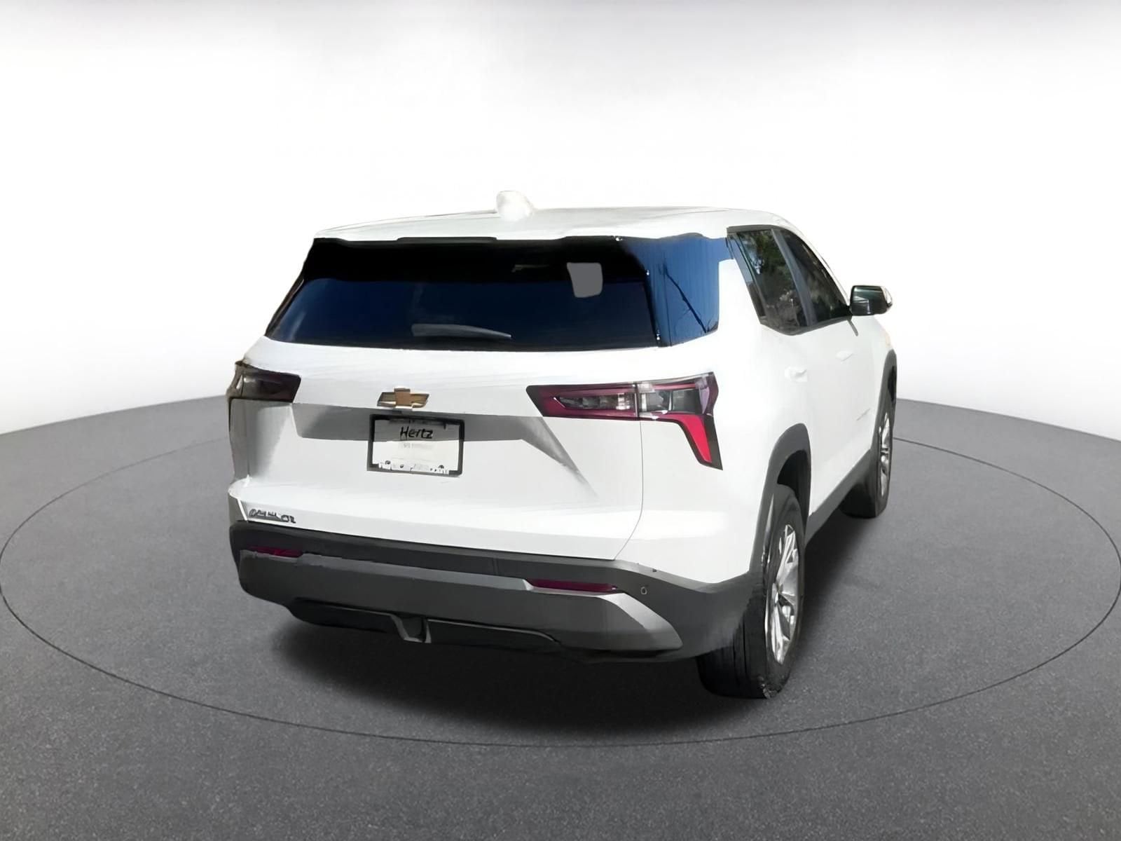 Thumbnail: 2025 Chevrolet Equinox - 11