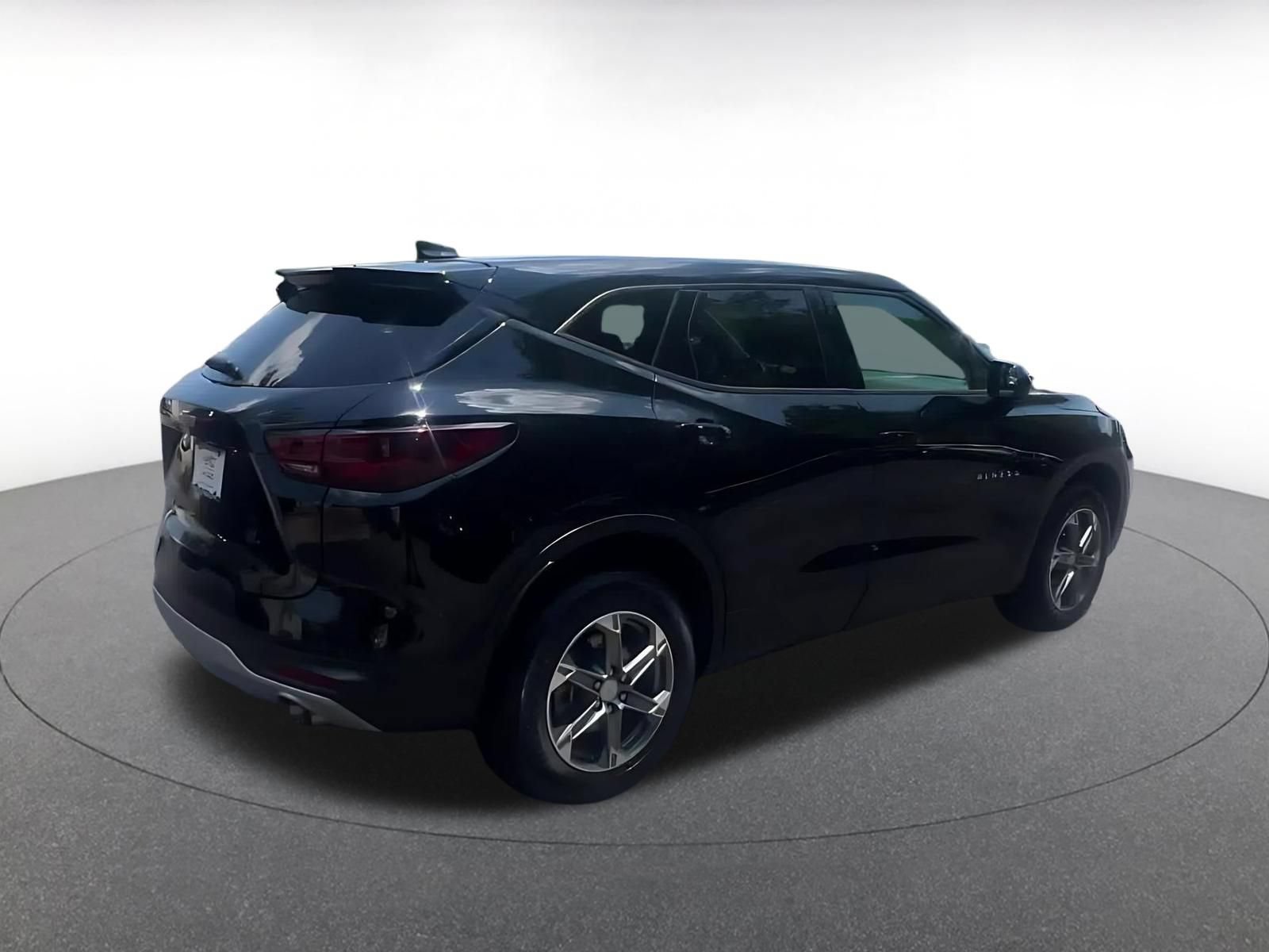 Thumbnail: 2026 Chevrolet Blazer - 14