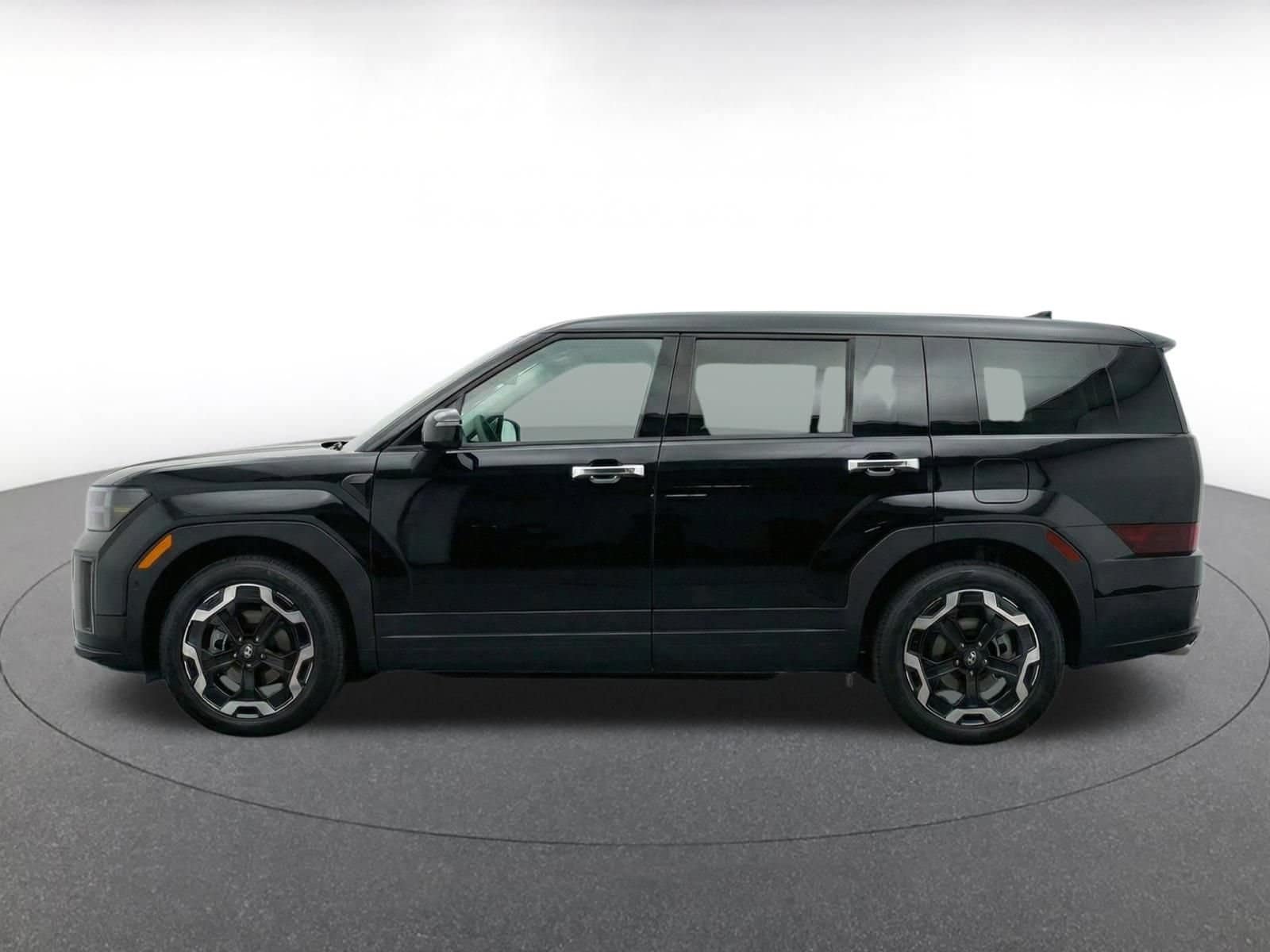 Thumbnail: 2026 Hyundai Santa Fe - 4