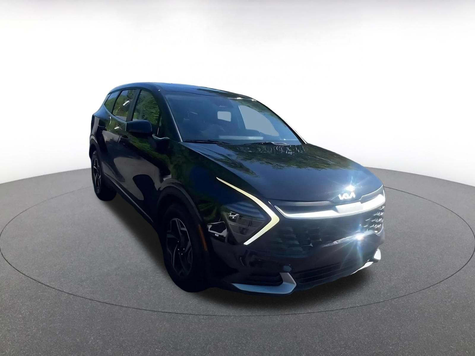 Thumbnail: 2025 Kia Sportage - 3