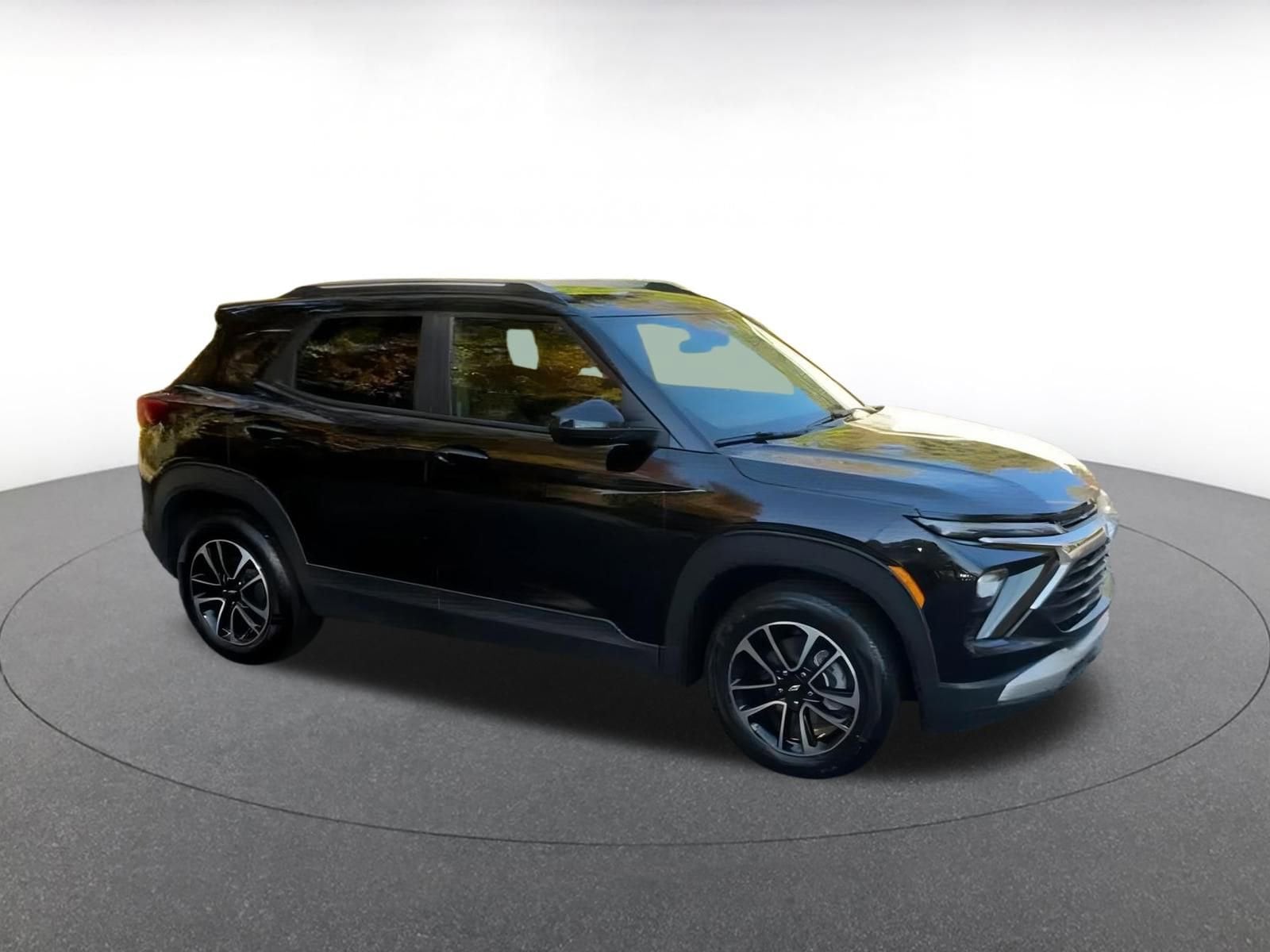 Thumbnail: 2025 Chevrolet TrailBlazer - 2