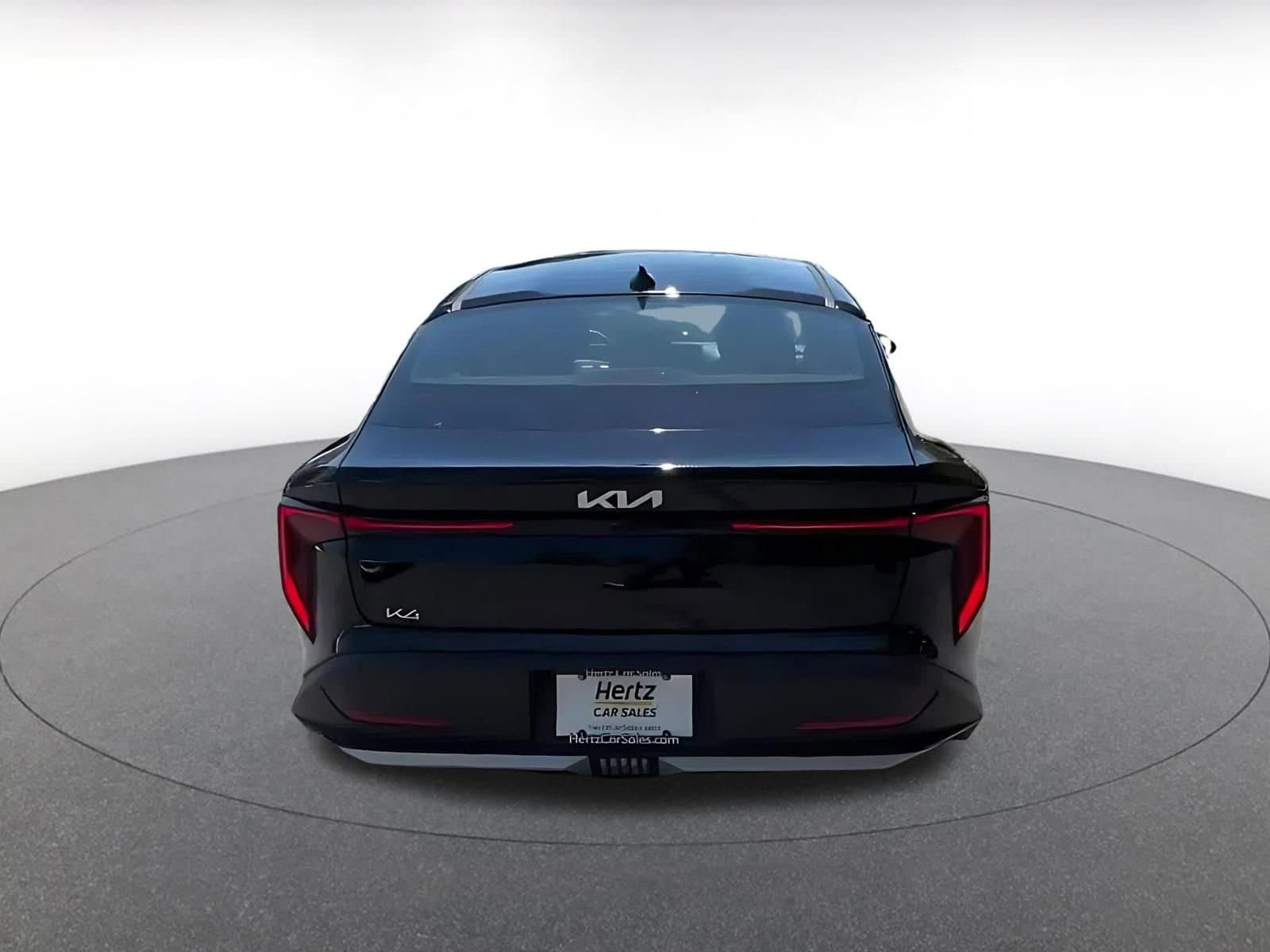 Thumbnail: 2025 Kia K4 - 10