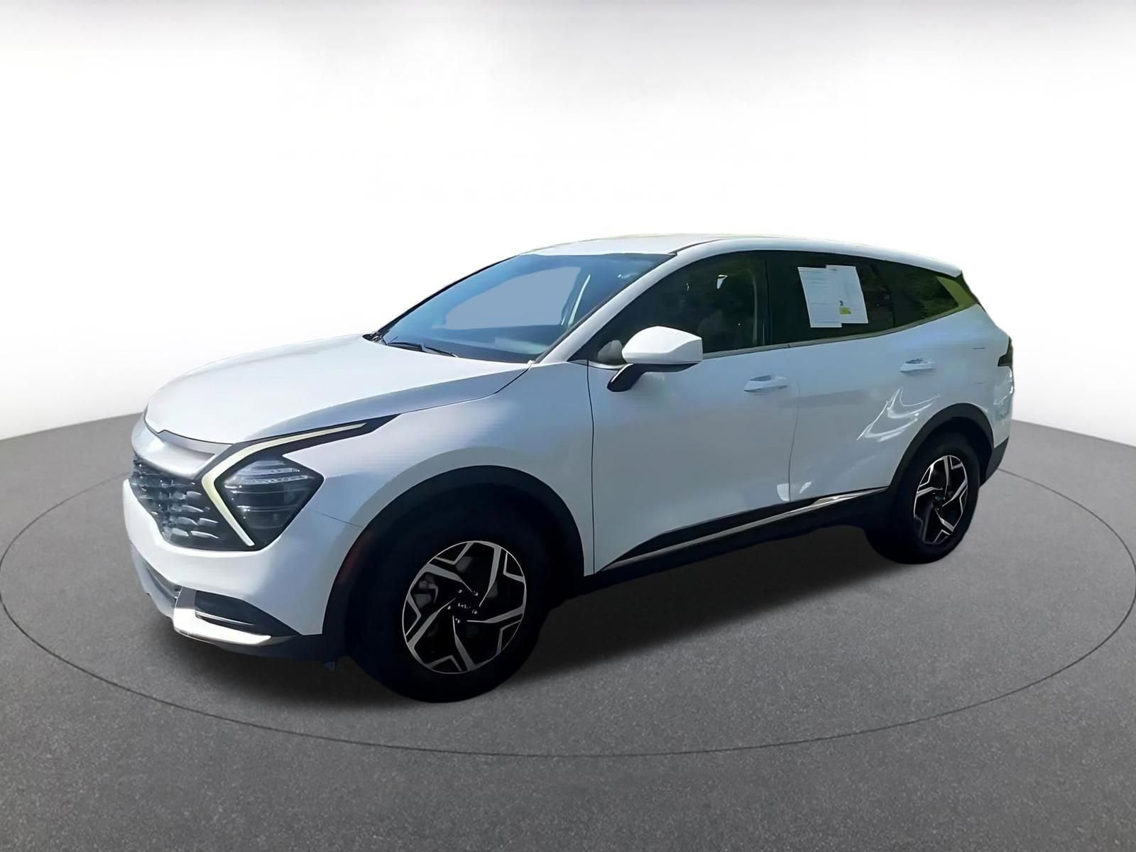 Thumbnail: 2025 Kia Sportage - 8