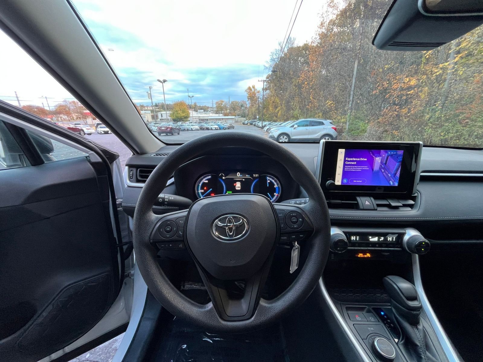 Thumbnail: 2025 Toyota RAV4 - 30