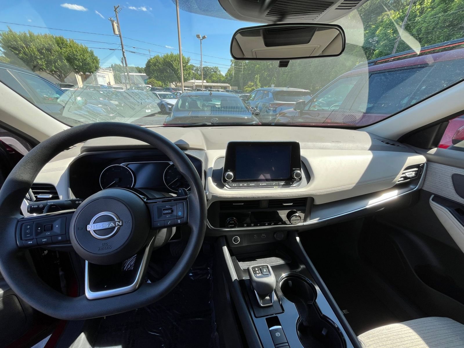 Thumbnail: 2023 Nissan Rogue - 27