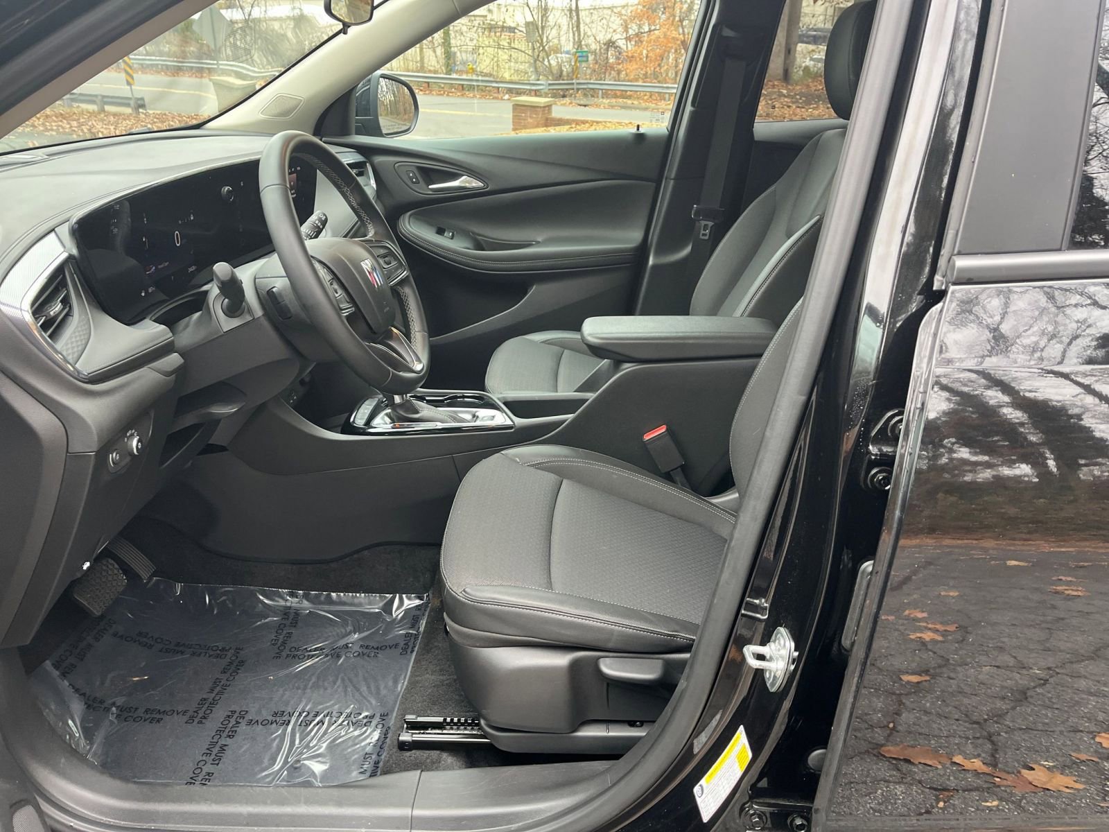 Thumbnail: 2025 Buick Encore GX - 21