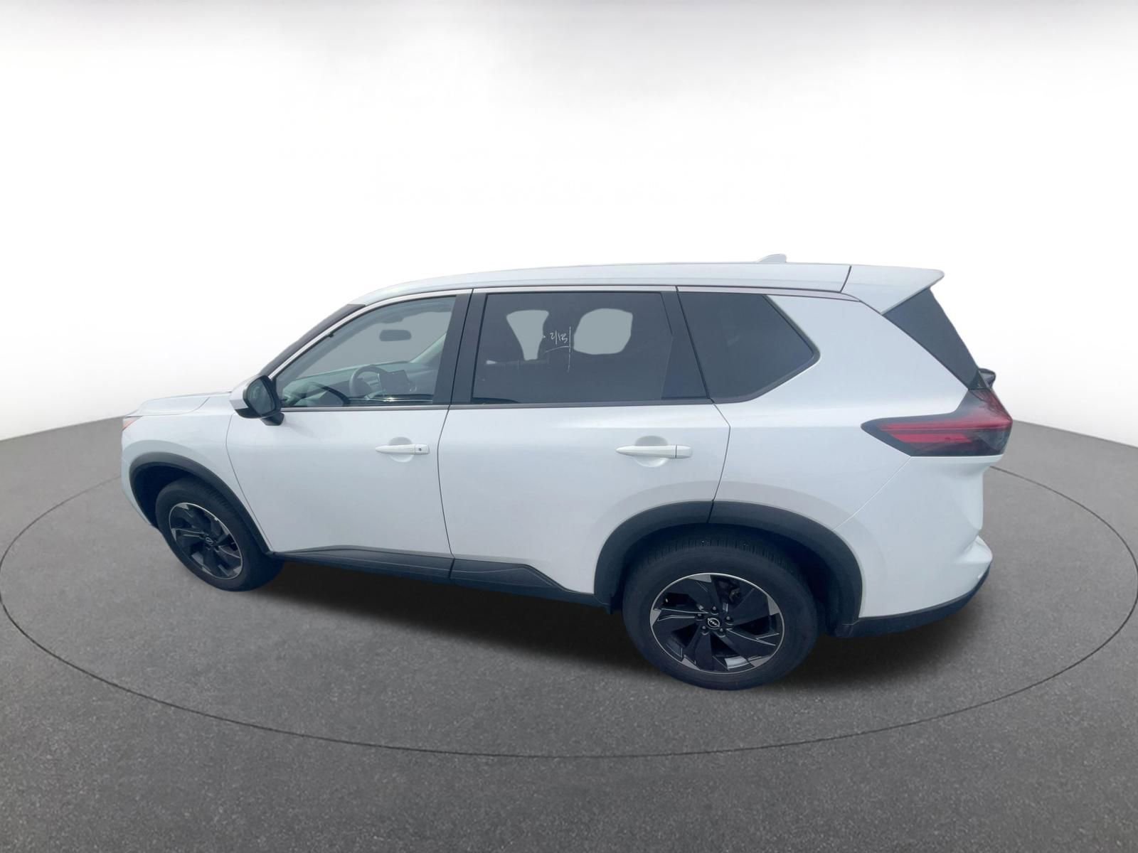 Thumbnail: 2025 Nissan Rogue - 8