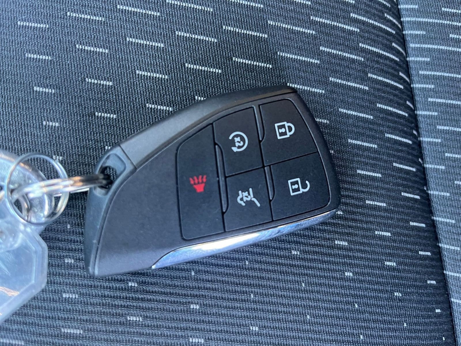 Thumbnail: 2025 Chevrolet Equinox - 18