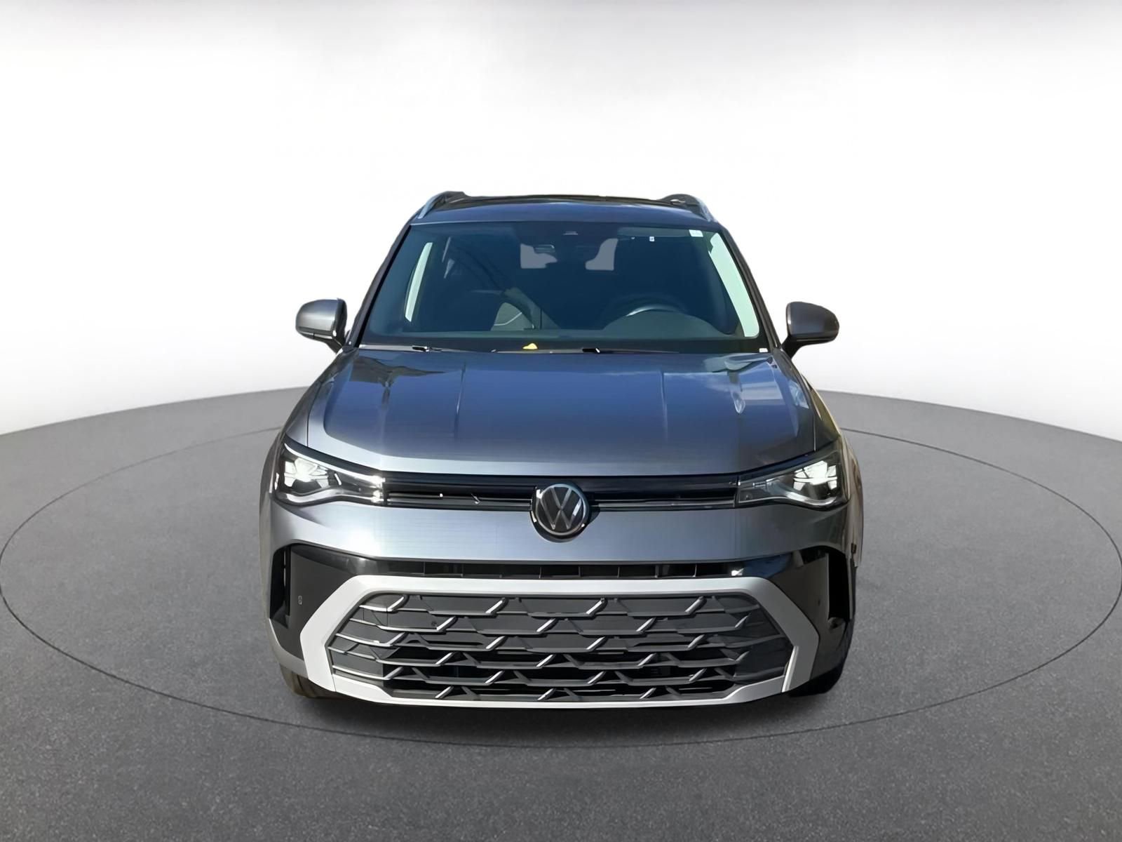 Thumbnail: 2025 Volkswagen Taos - 4