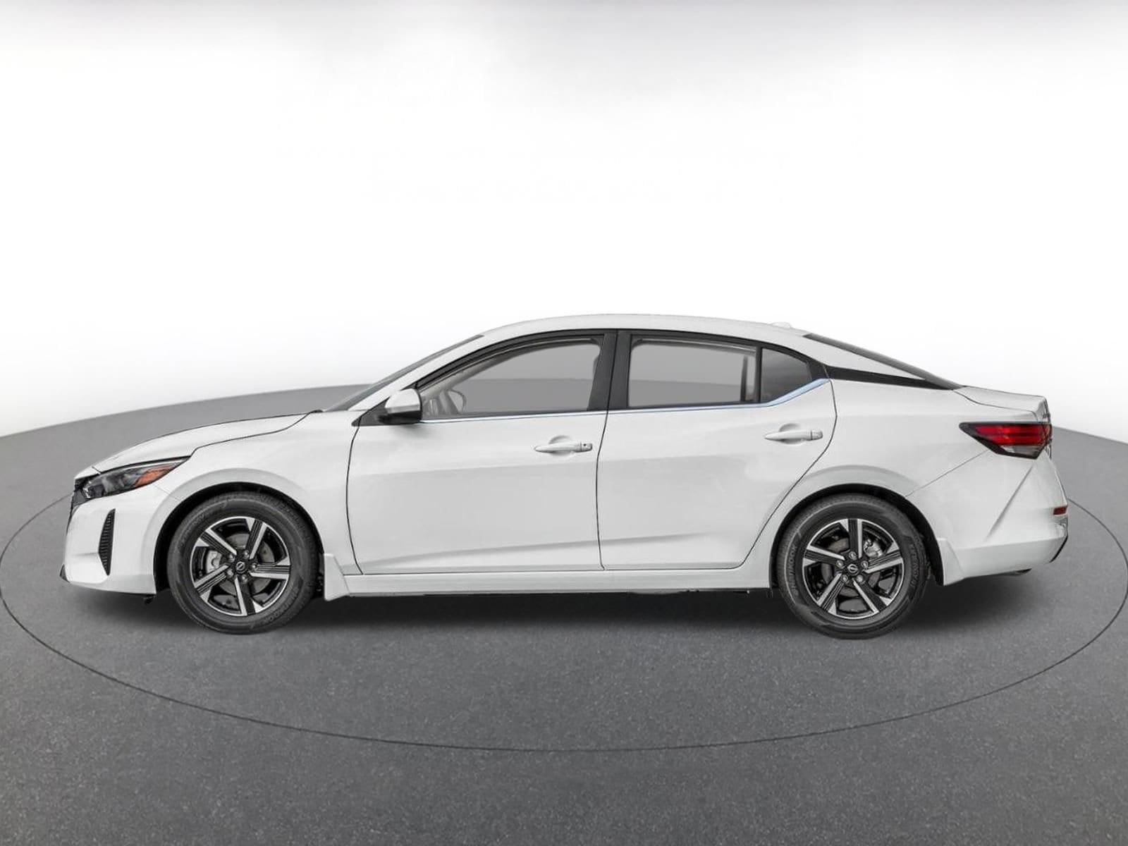 Thumbnail: 2025 Nissan Sentra - 3