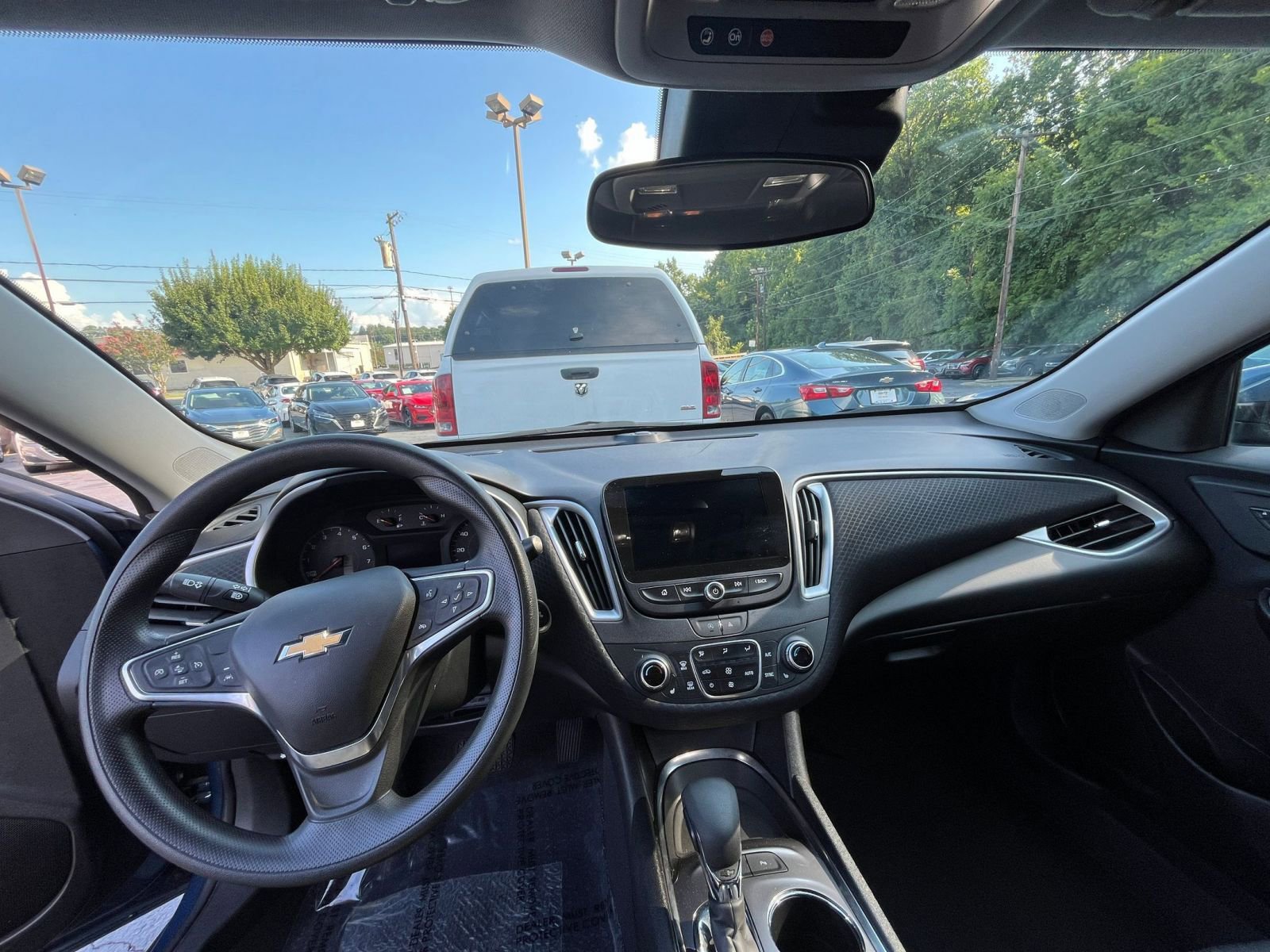 Thumbnail: 2024 Chevrolet Malibu - 29