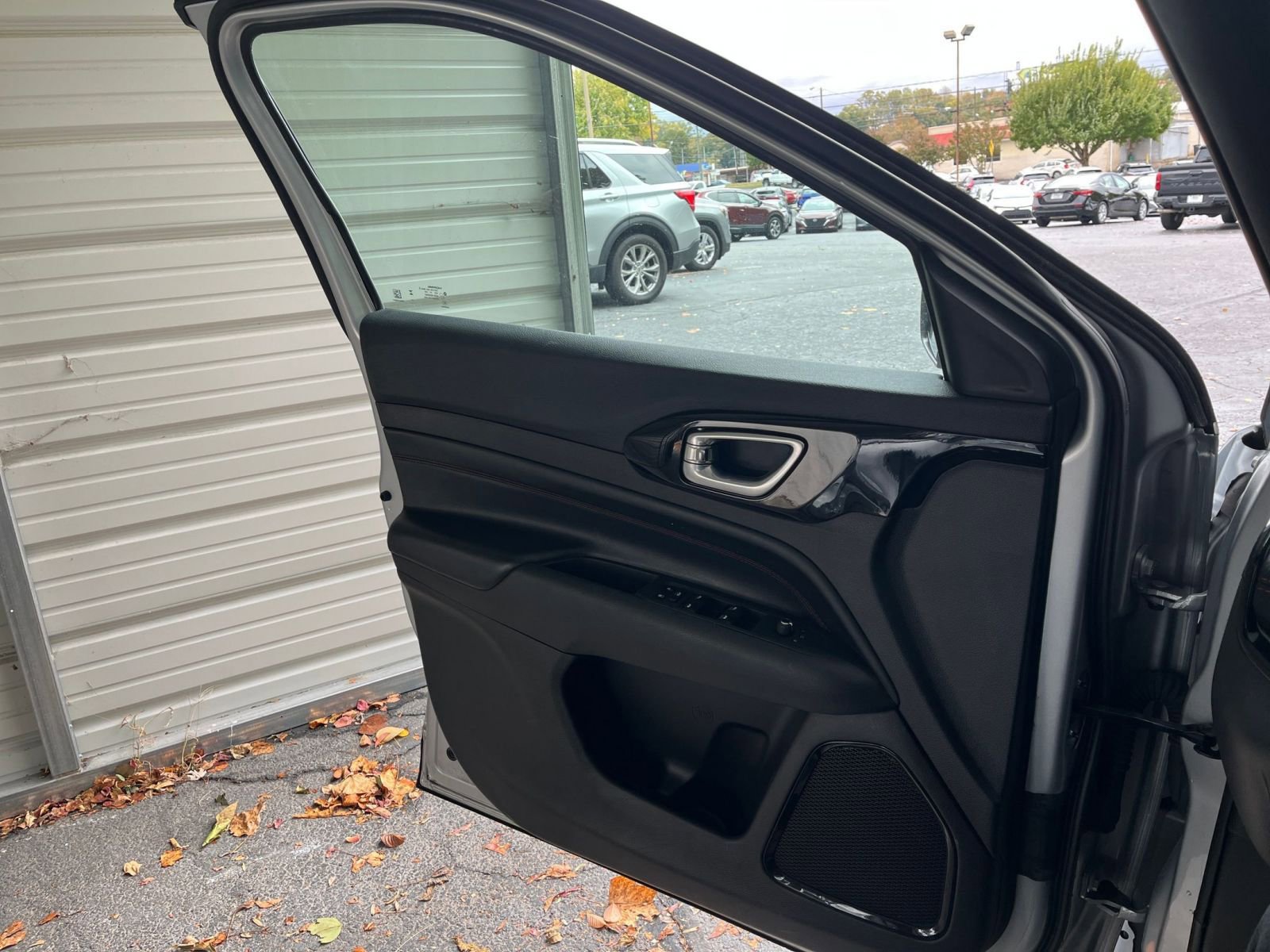 Thumbnail: 2025 Jeep Compass - 18