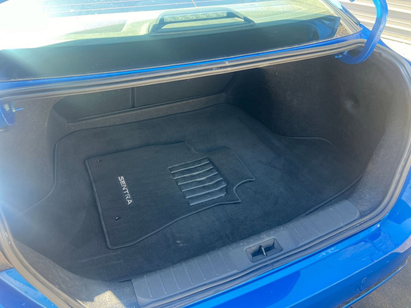 Thumbnail: 2025 Nissan Sentra - 25