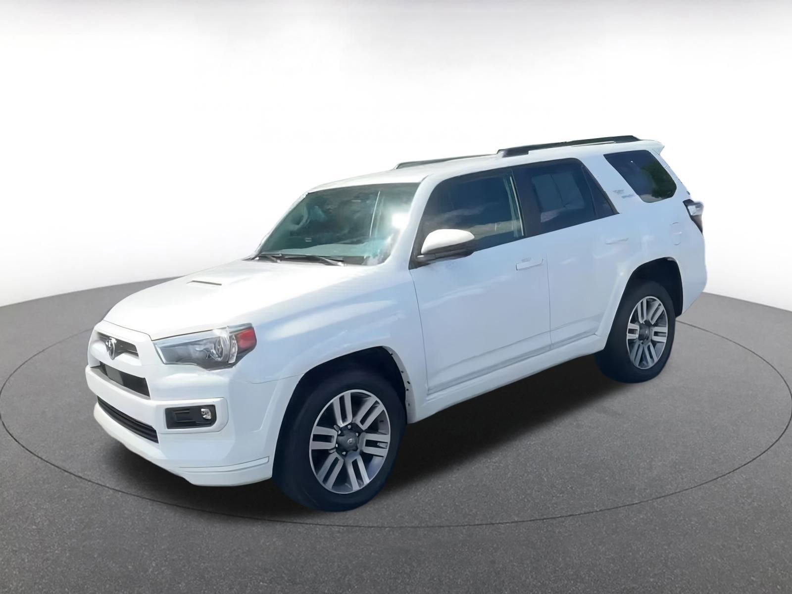 Thumbnail: 2024 Toyota 4Runner - 8