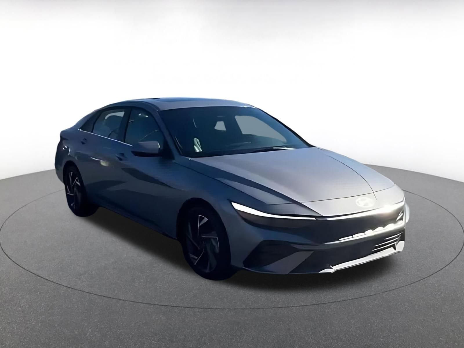 Thumbnail: 2025 Hyundai Elantra - 3