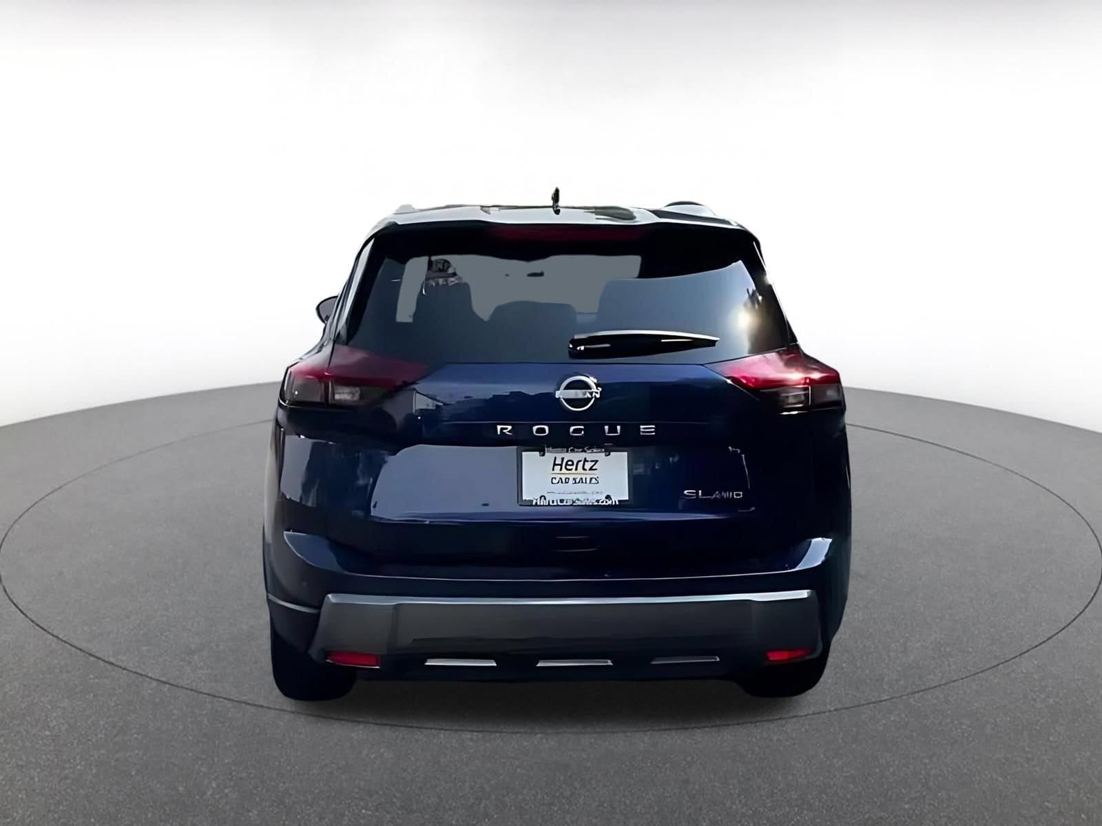 Thumbnail: 2026 Nissan Rogue - 12