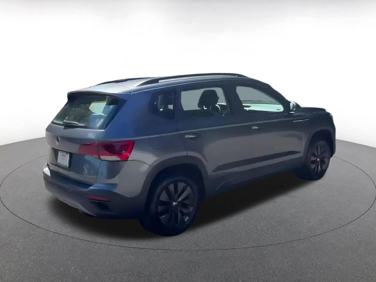 Thumbnail: 2024 Volkswagen Taos - 15