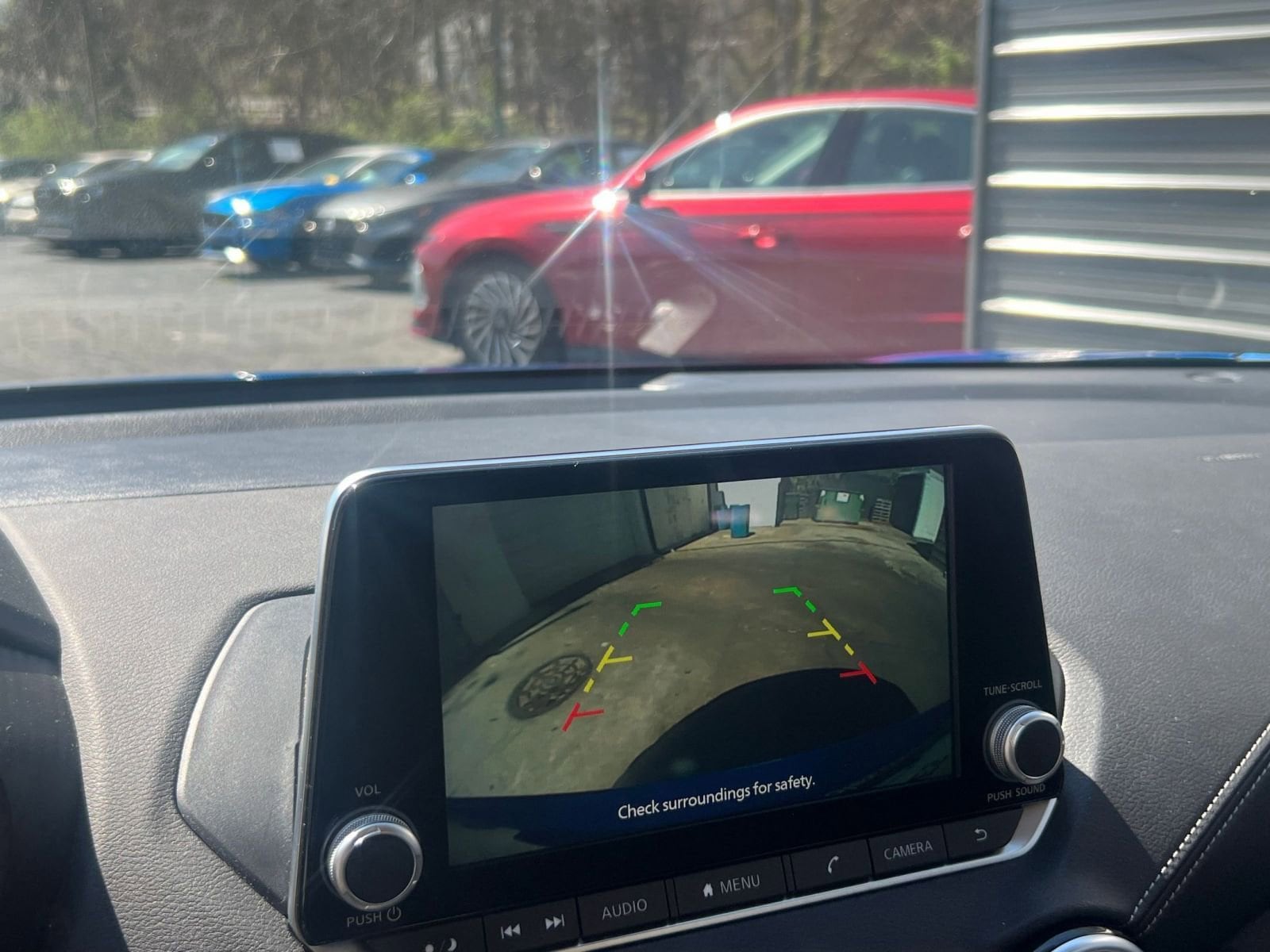 Thumbnail: 2025 Nissan Sentra - 17