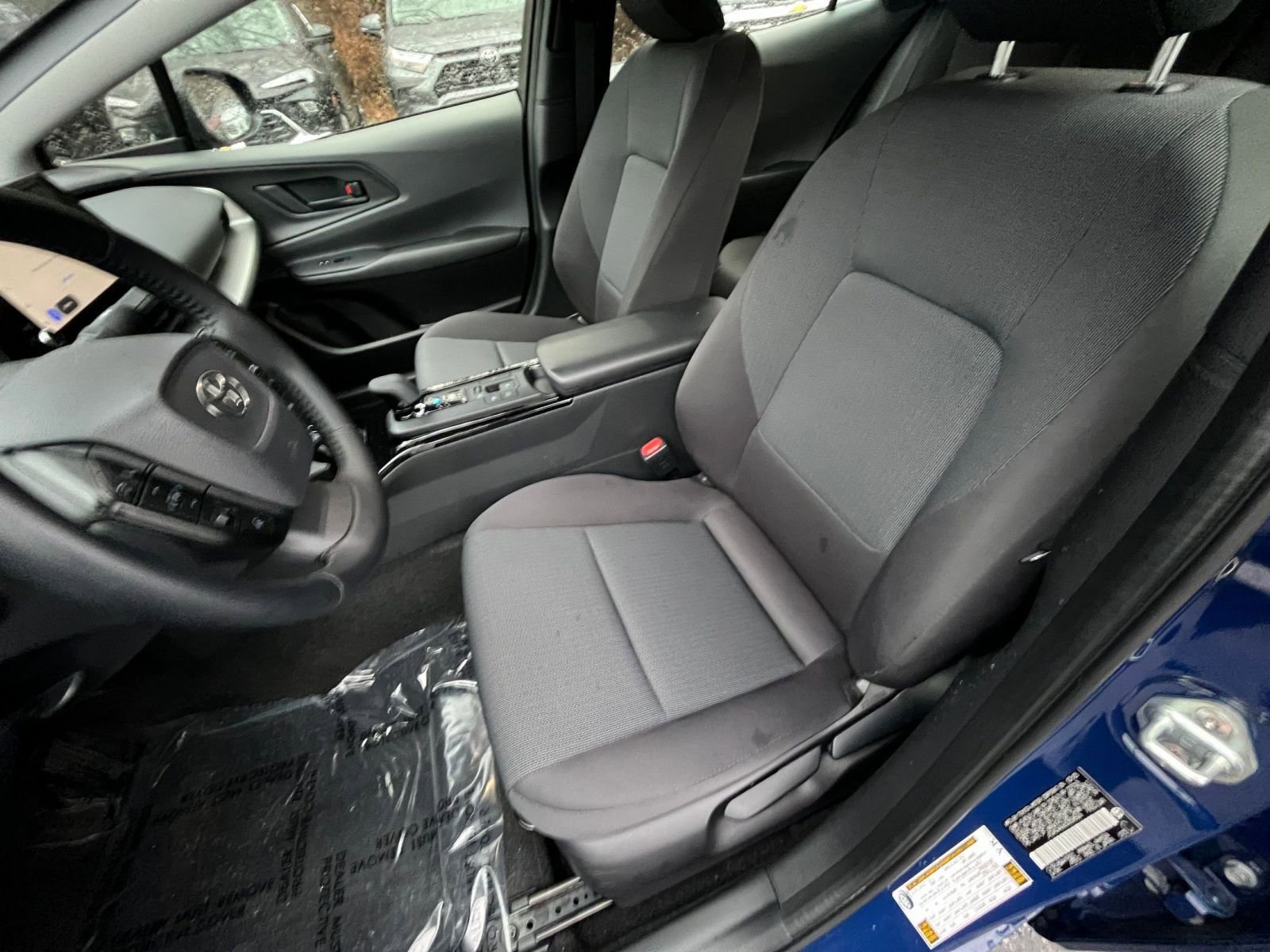 Thumbnail: 2025 Toyota Prius - 30