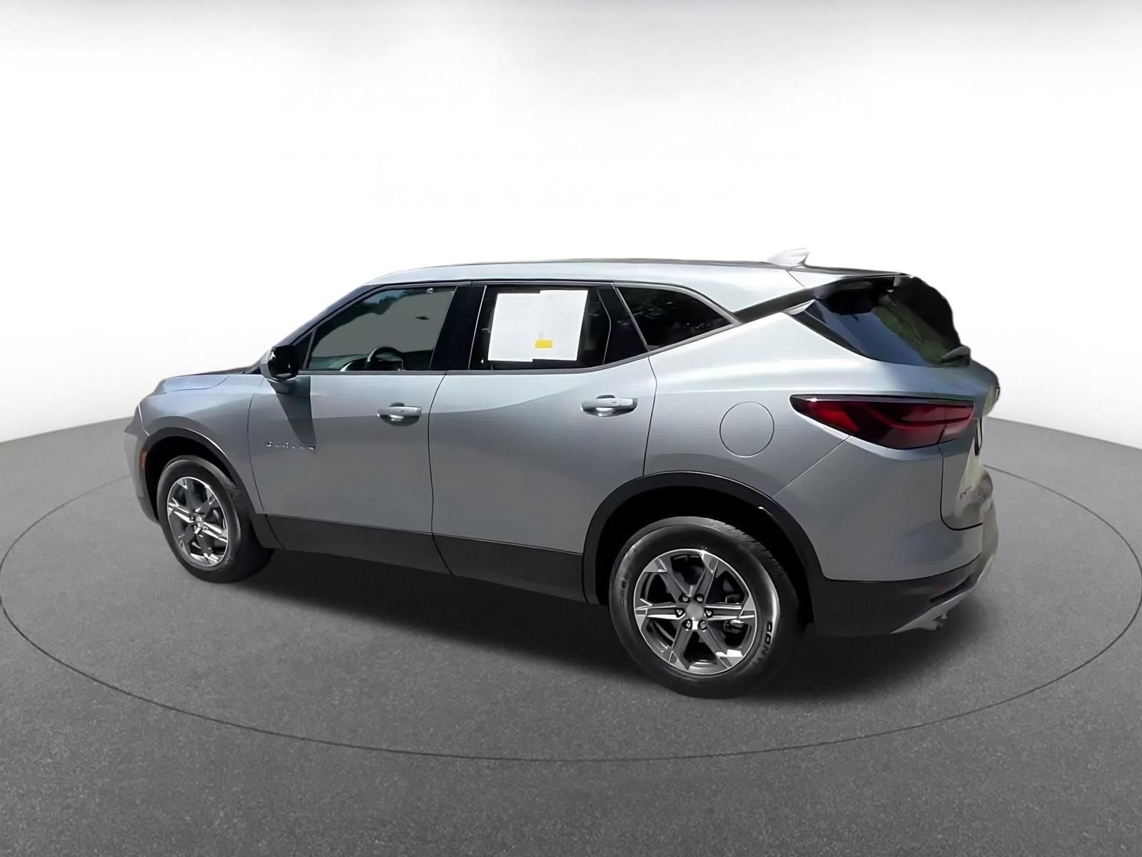 Thumbnail: 2026 Chevrolet Blazer - 10