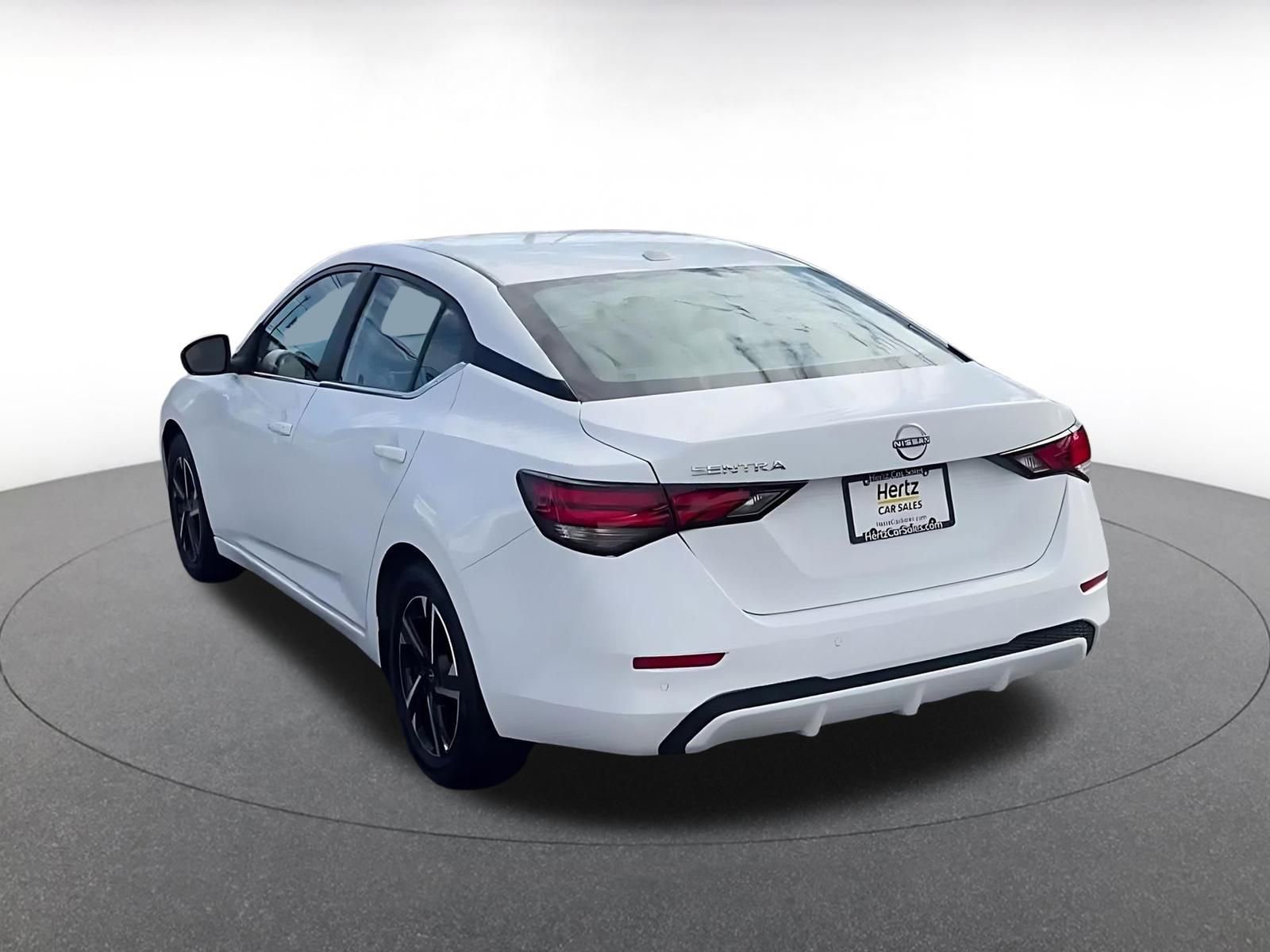 Thumbnail: 2025 Nissan Sentra - 11