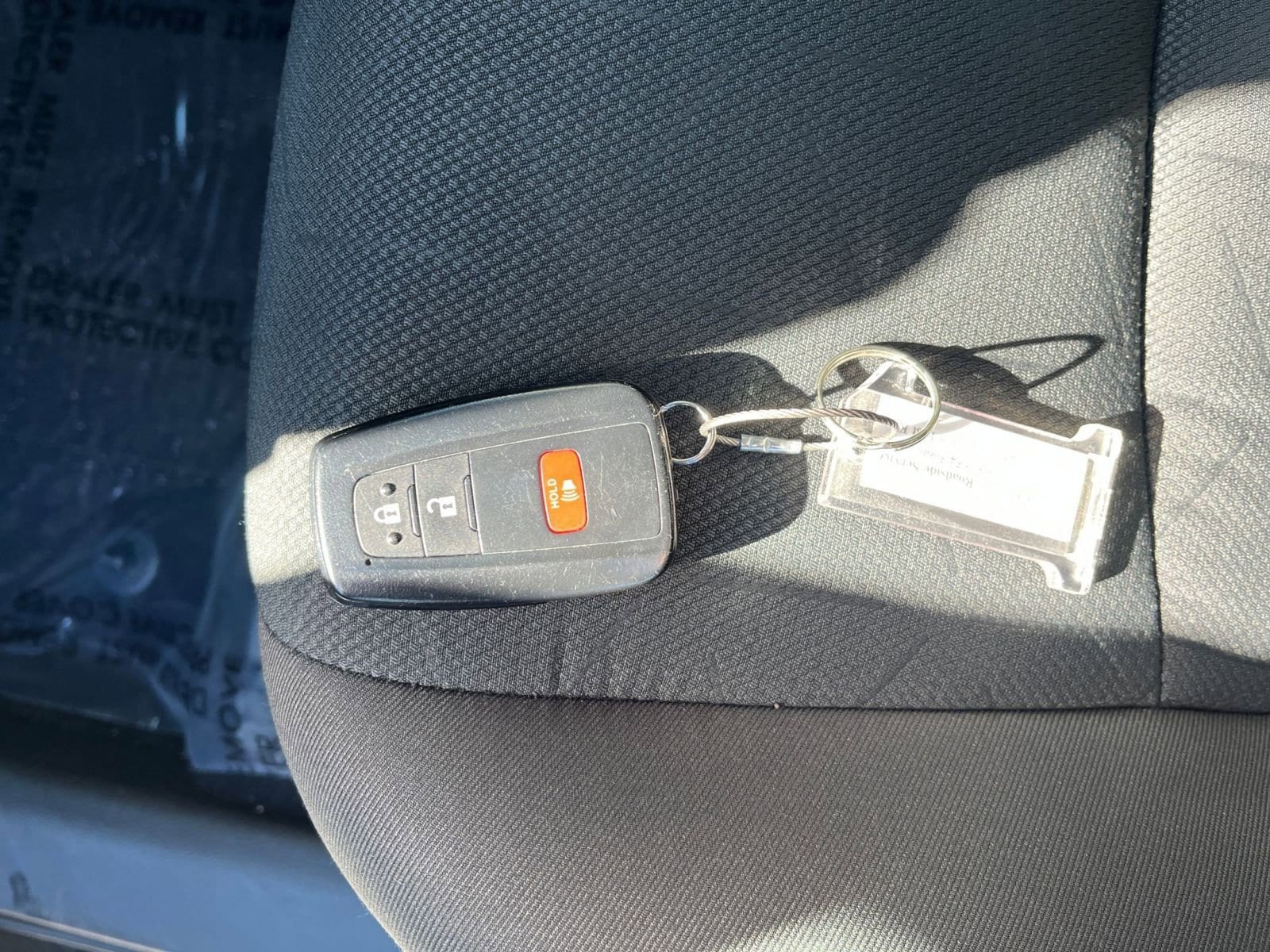 Thumbnail: 2025 Toyota RAV4 - 21