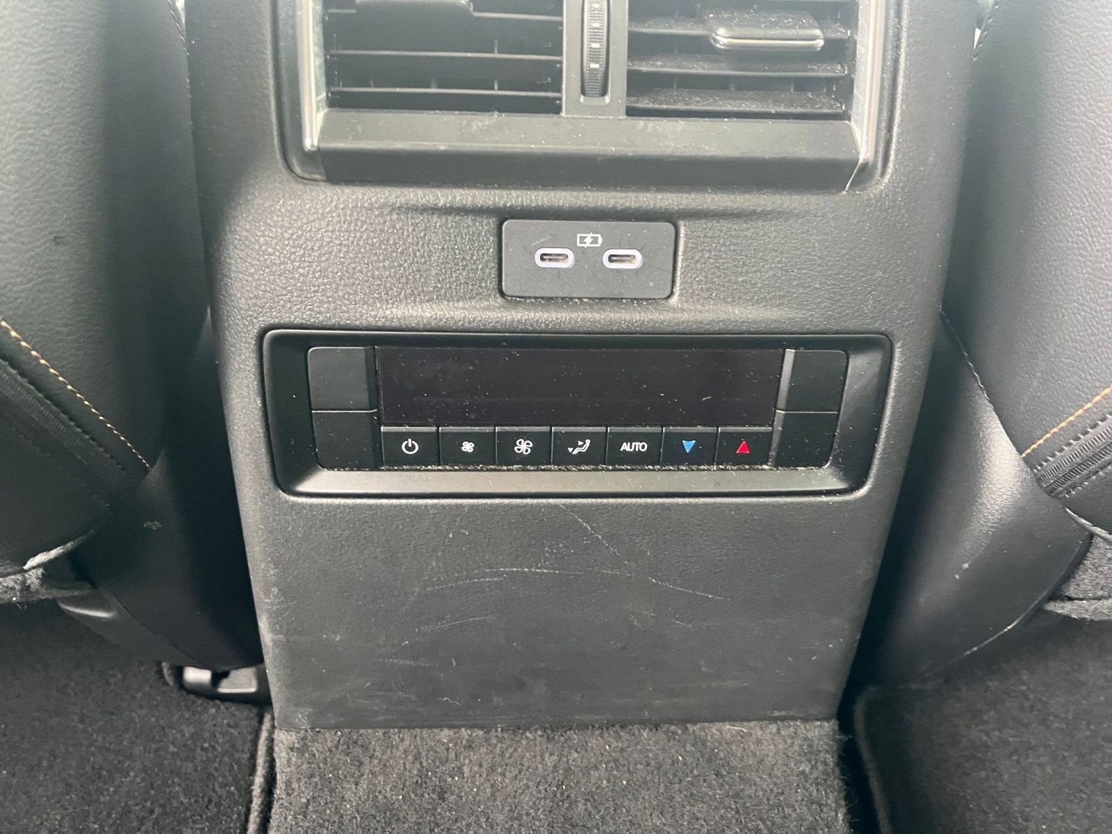 Thumbnail: 2025 Mazda CX-70 - 21