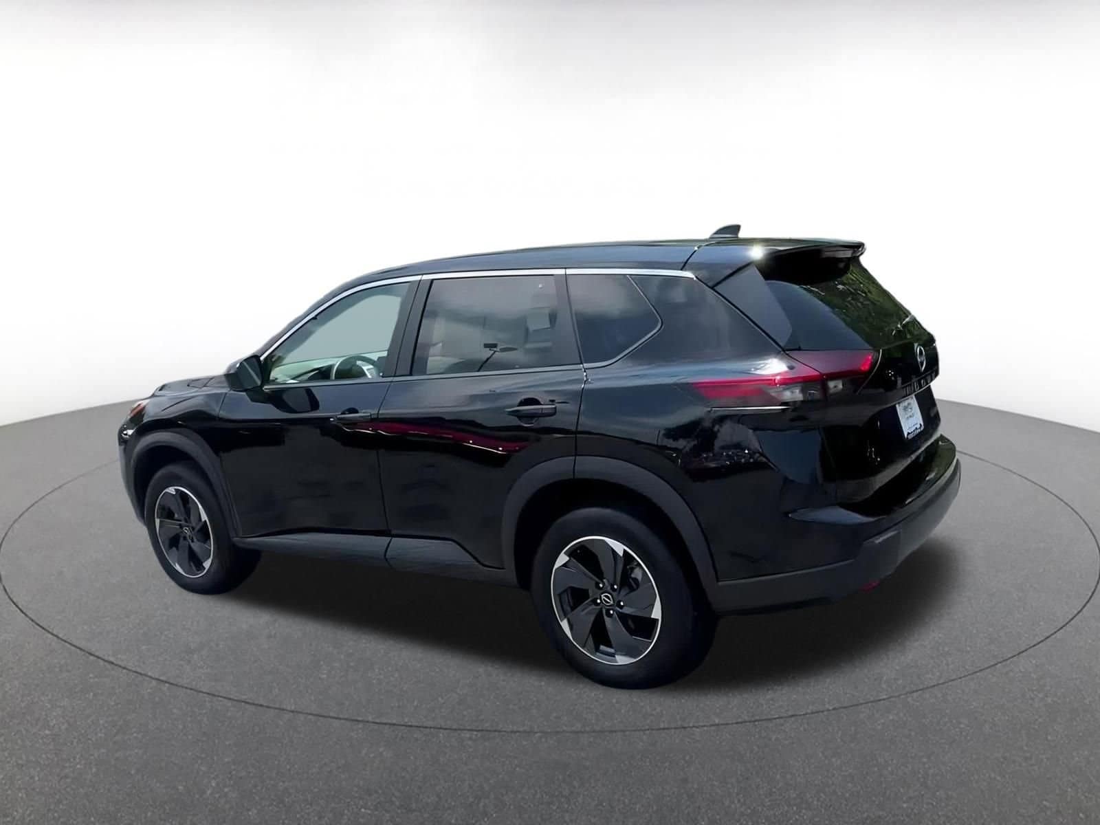 2024 Nissan Rogue SV 10