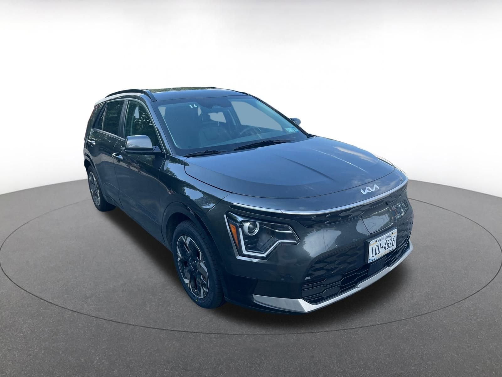 Thumbnail: 2023 Kia Niro - 1